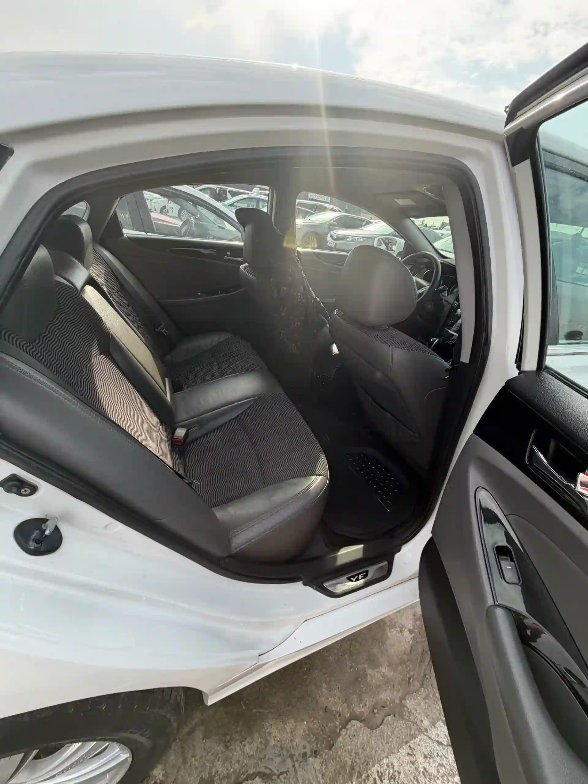 Hyundai Sonata 2010