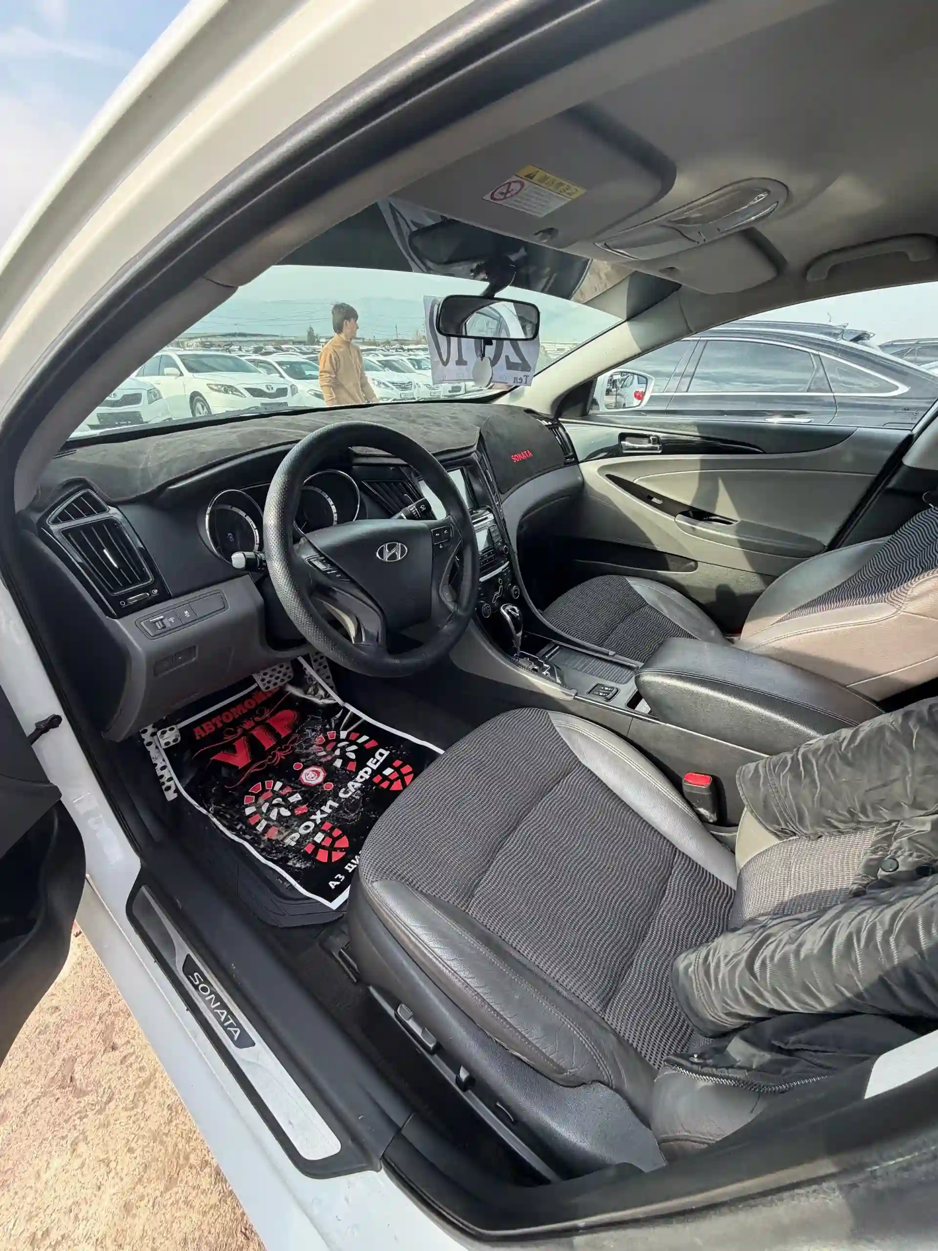 Hyundai Sonata 2010