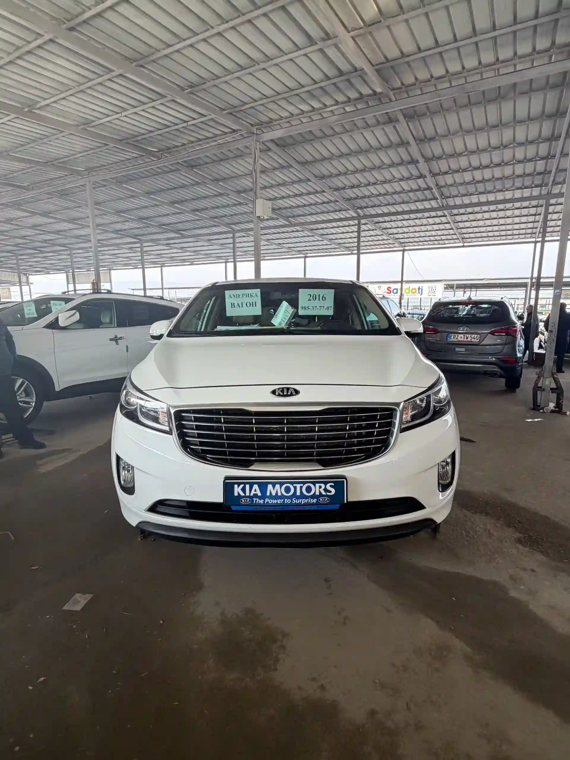Kia Sedona 2016