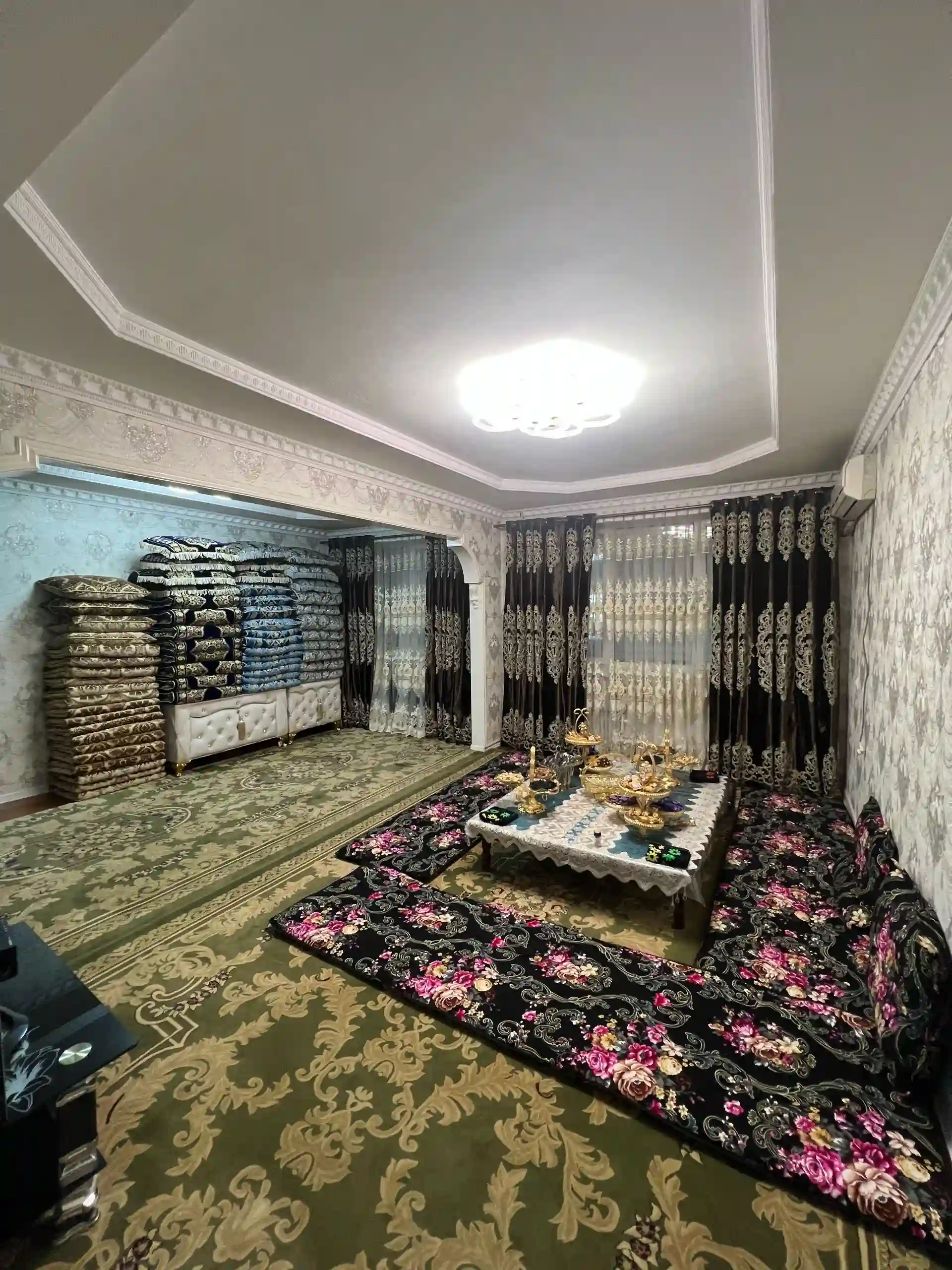 4-к квартира, 2 этаж, 99 м², н фирдавси 63 мкр