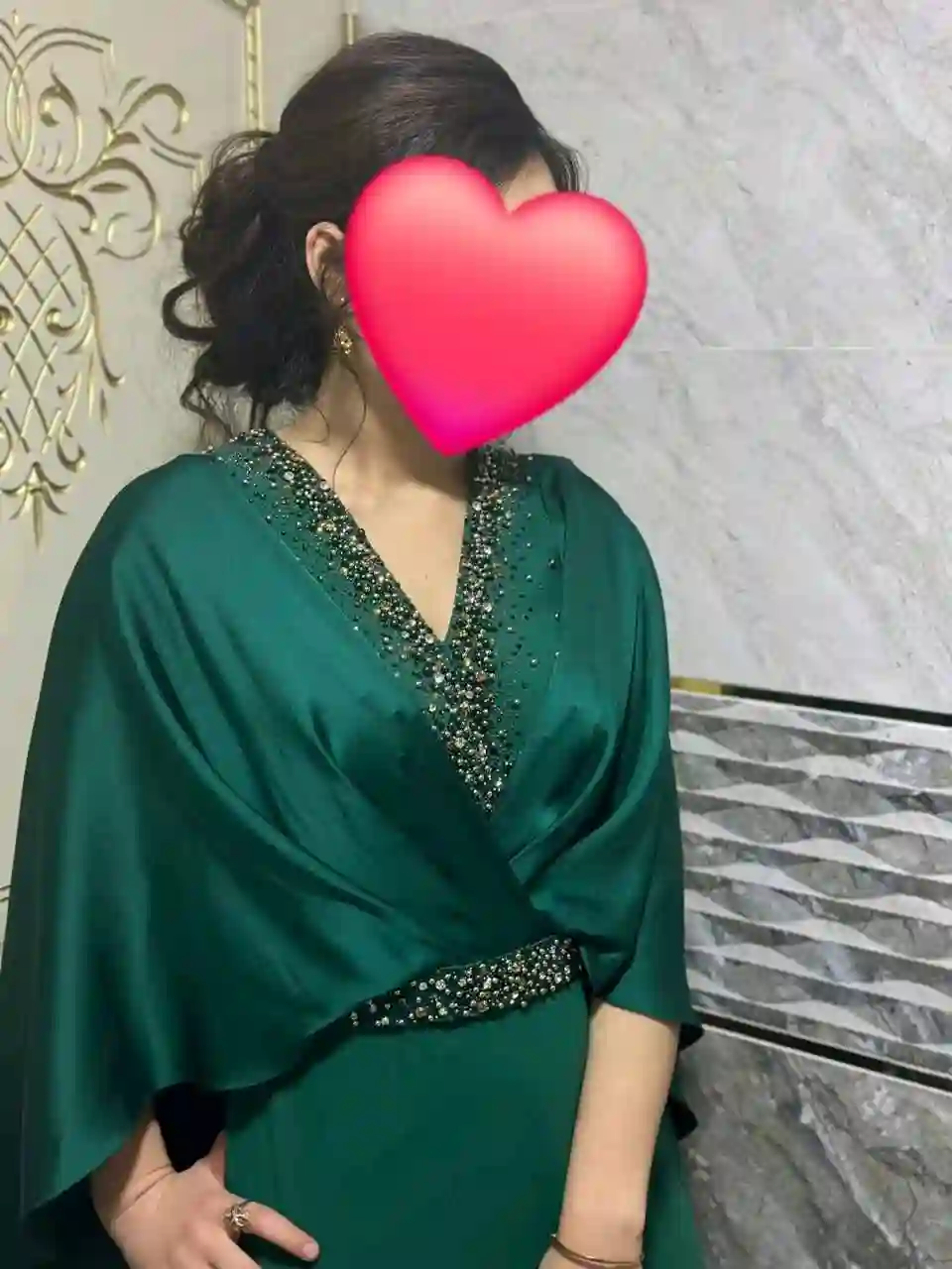 Зелёное платье 