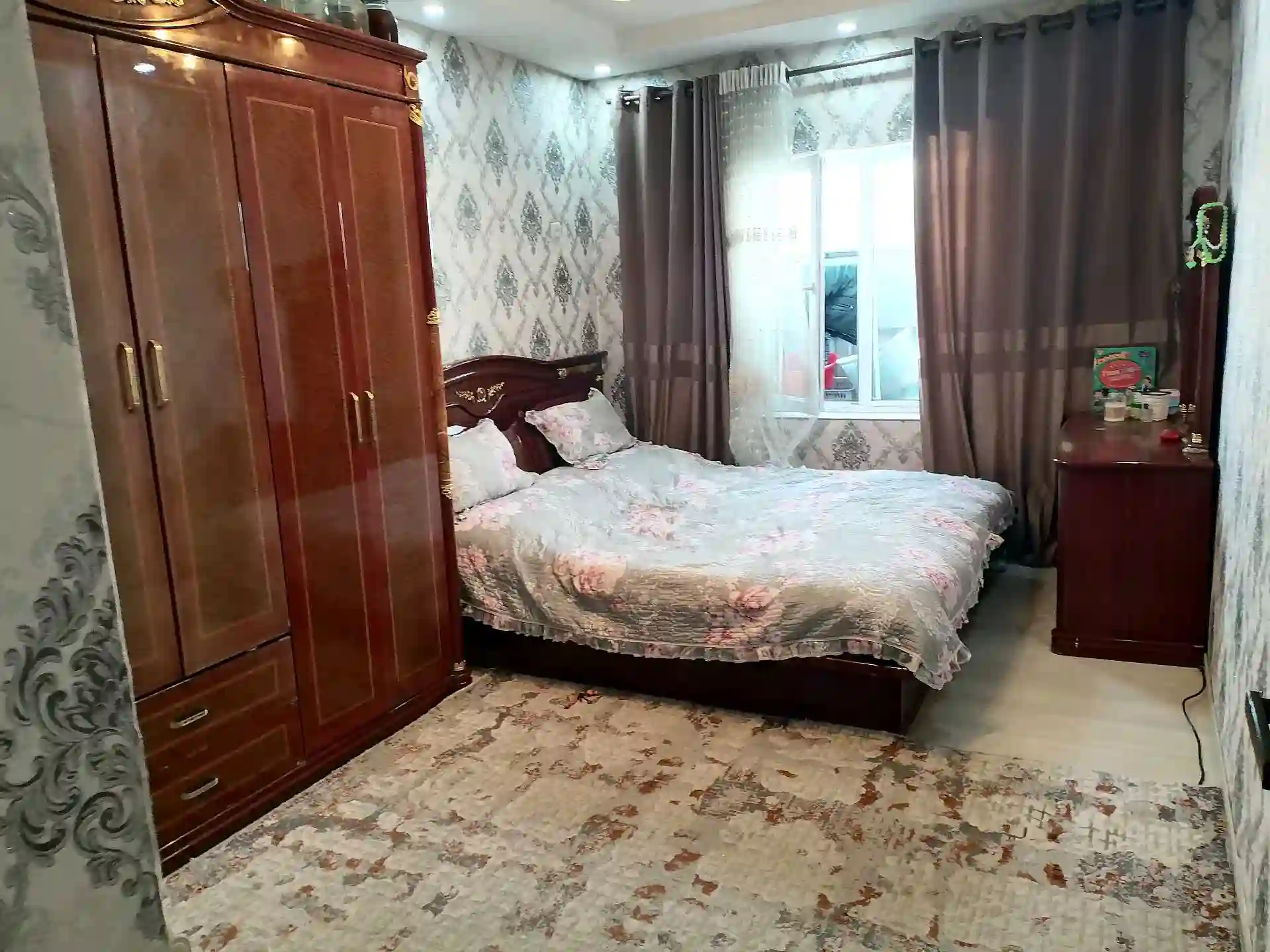 2-к квартира, 3 этаж, 50 м², сино