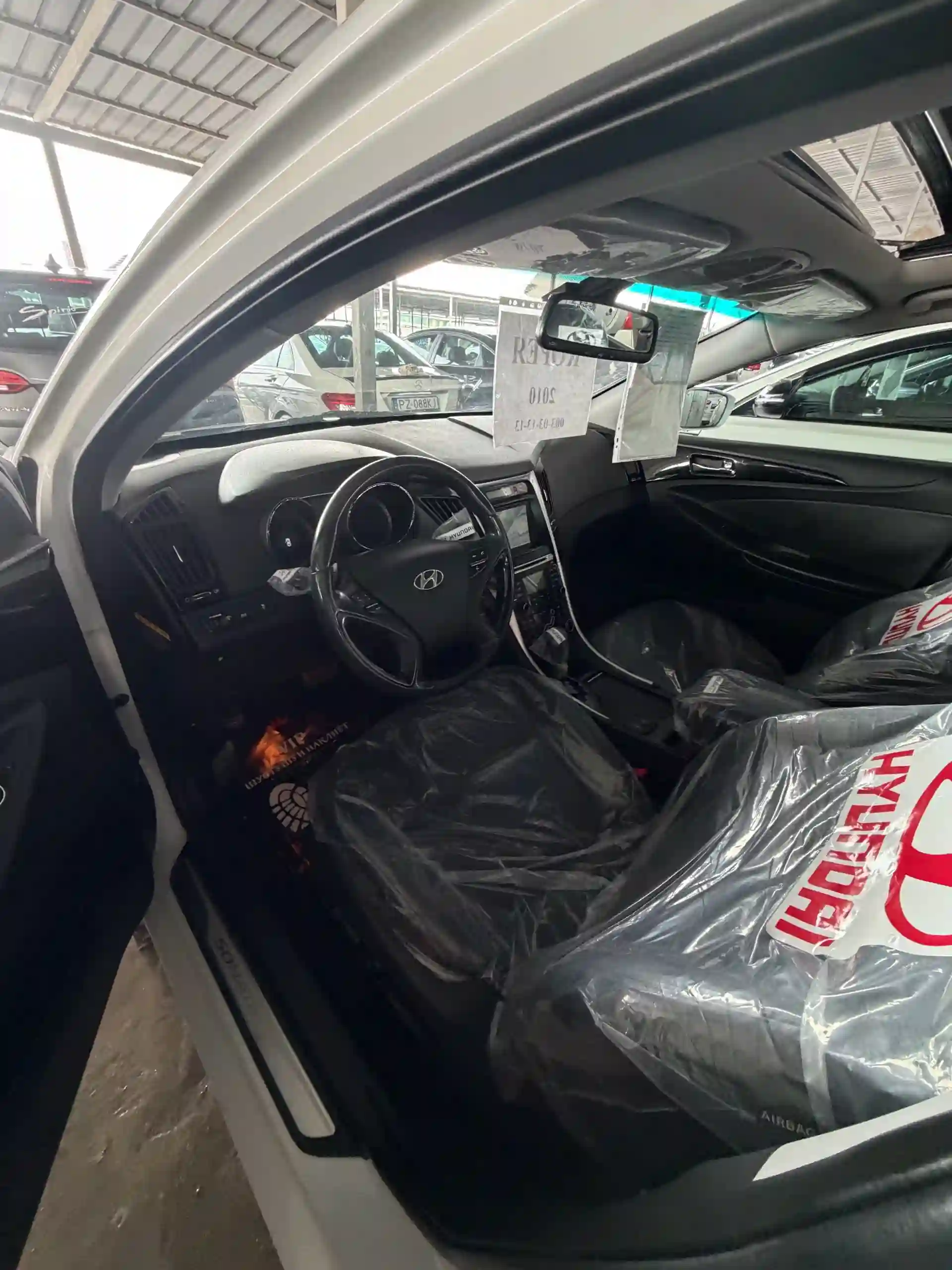 Hyundai Sonata 2010