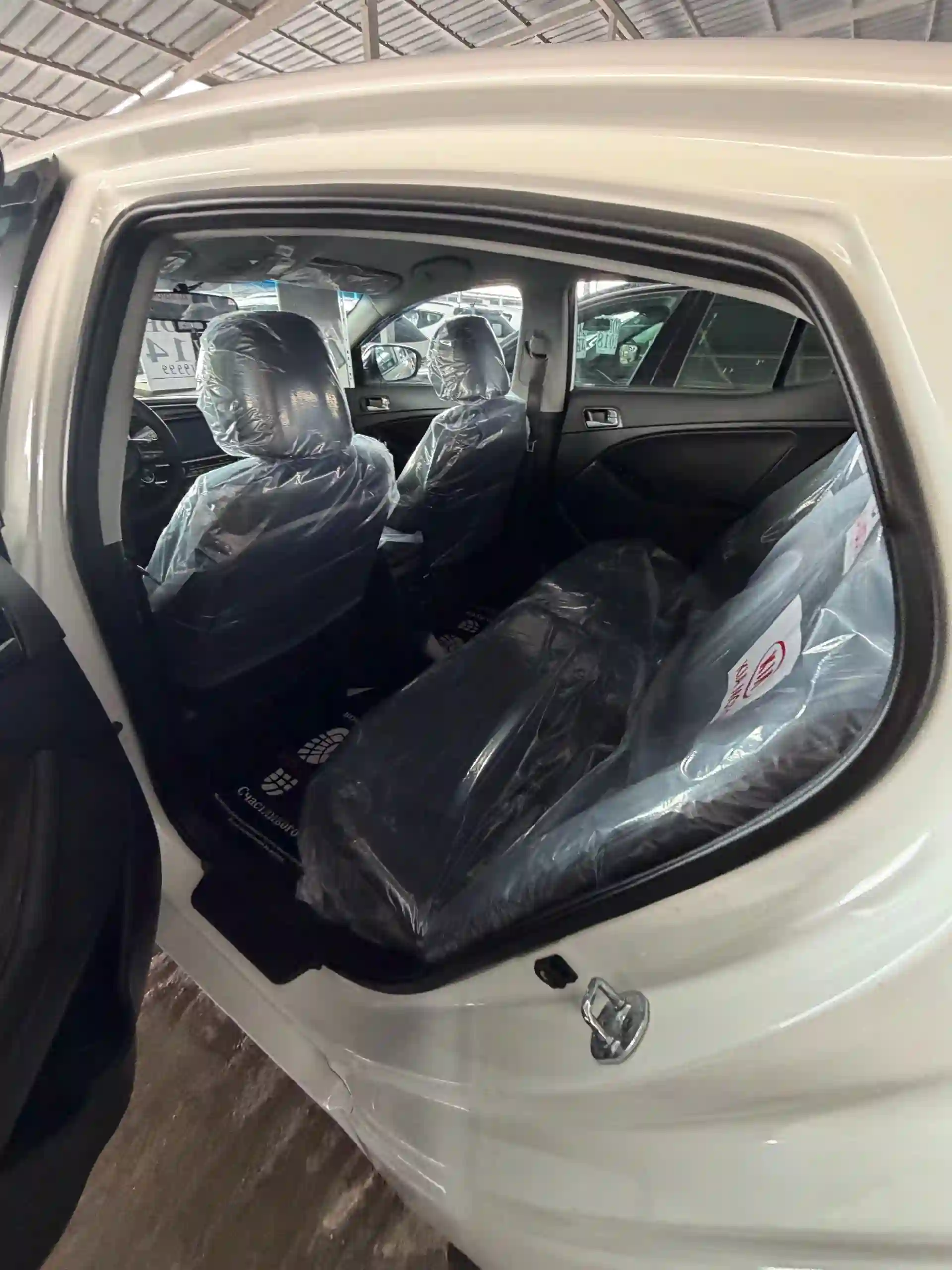 Kia K5 2011