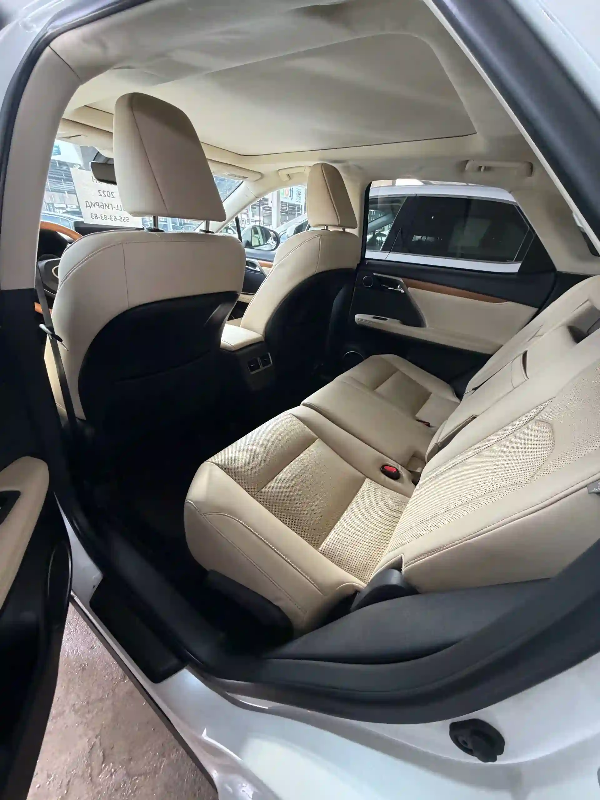 Lexus Rx series 2022 — миниатюра 4