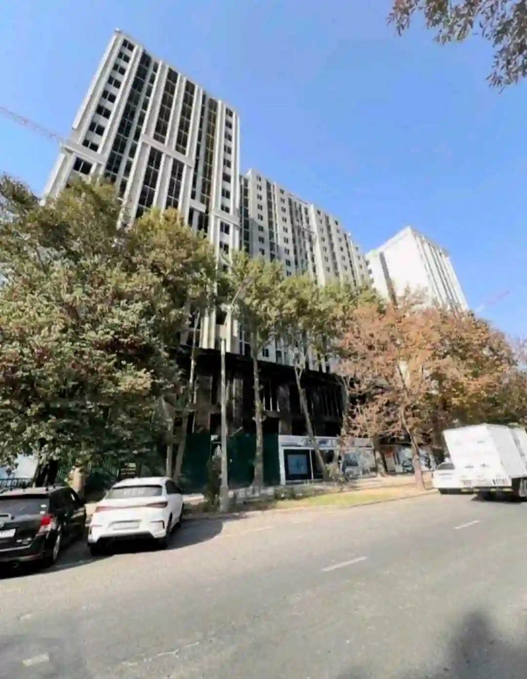 1-к квартира, 10 этаж, 61 м², Шохмансур
