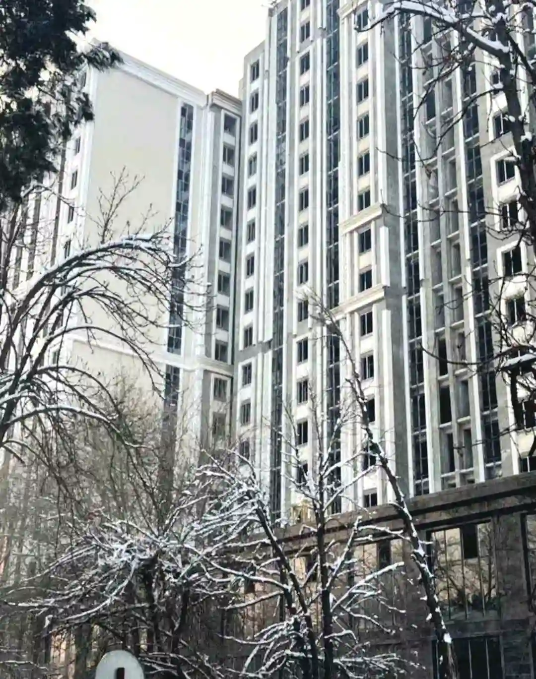 1-к квартира, 10 этаж, 61 м², Шохмансур