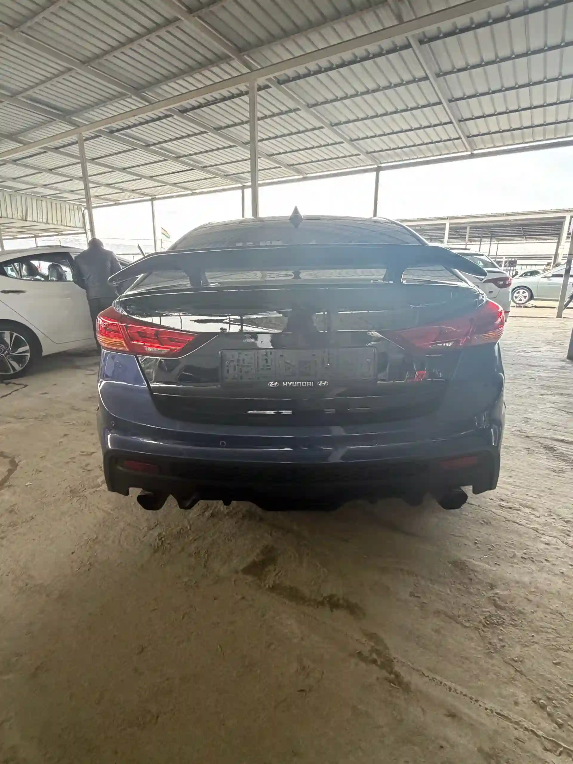 Hyundai Avante 2016