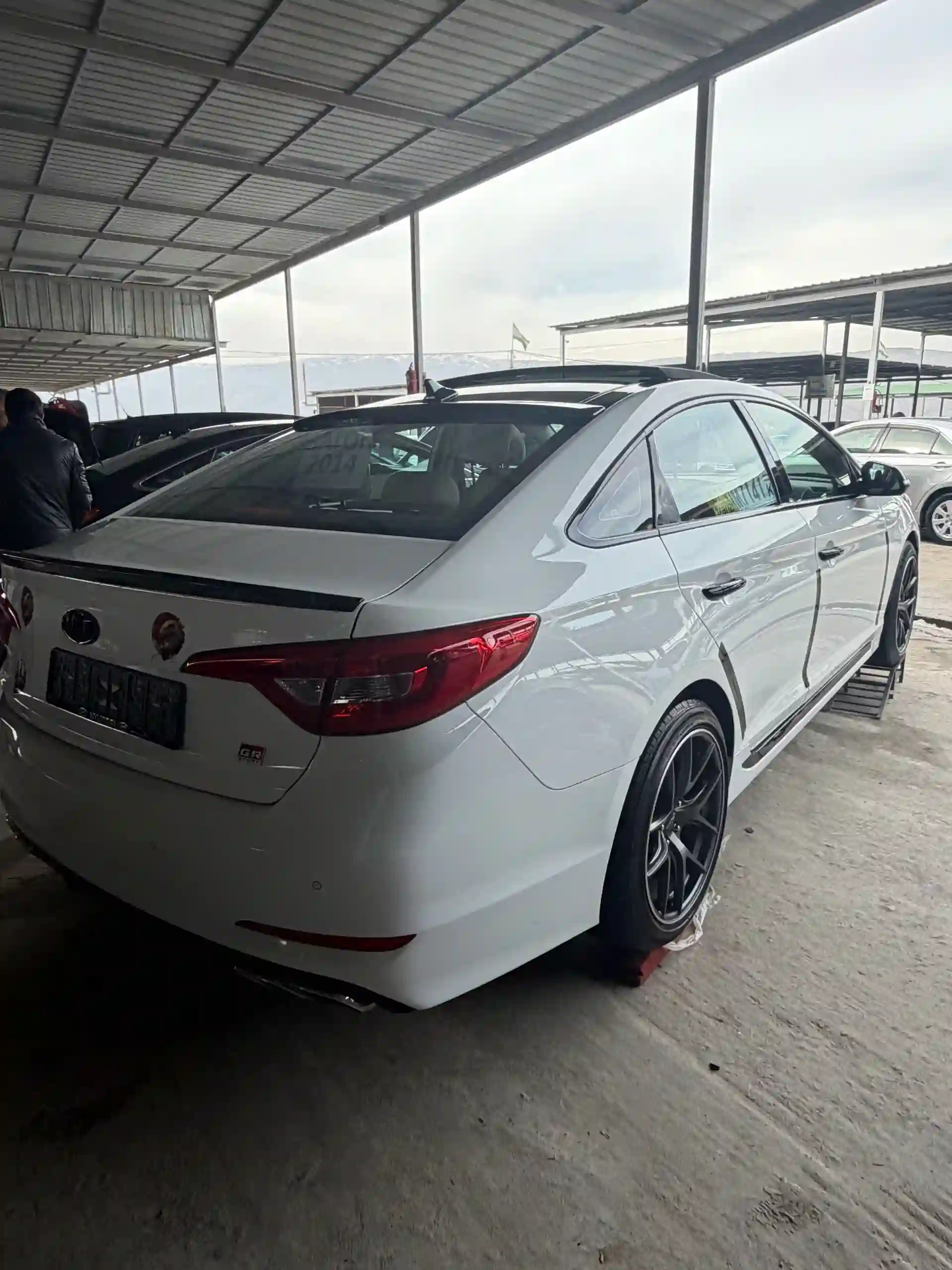 Hyundai Sonata 2014 — миниатюра 2