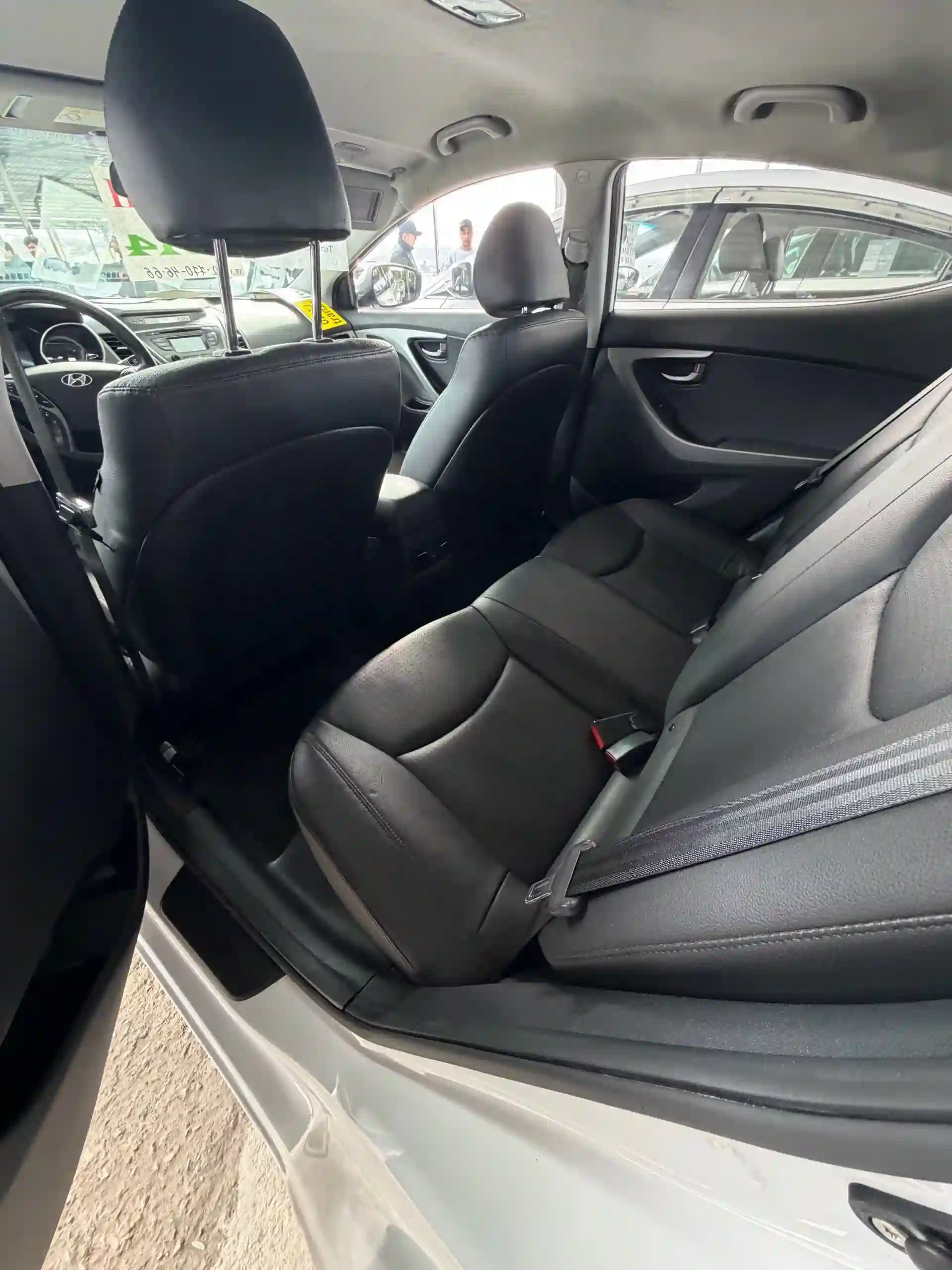 Hyundai Avante 2014