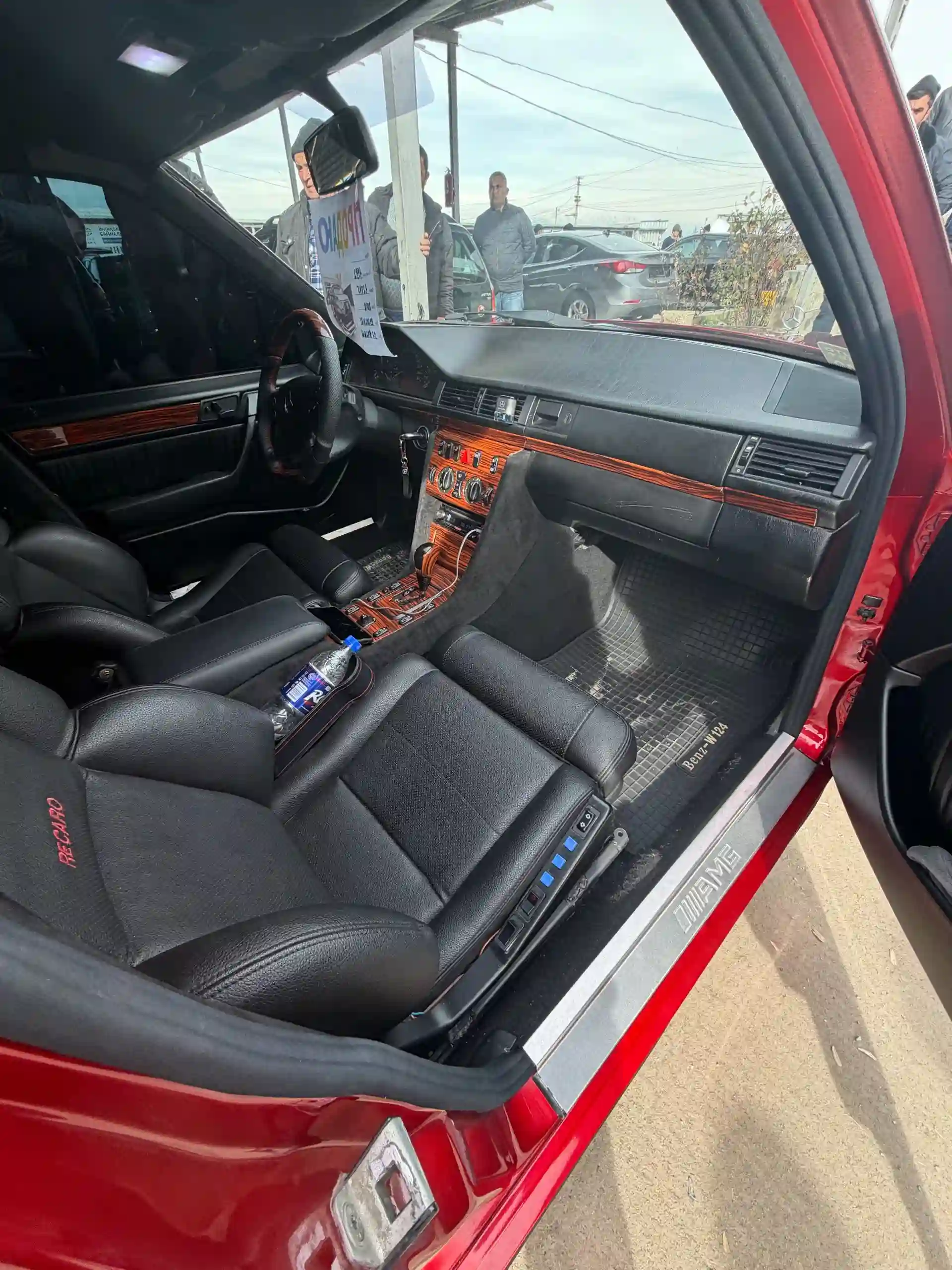 Mercedes-benz E class 1992 — миниатюра 5