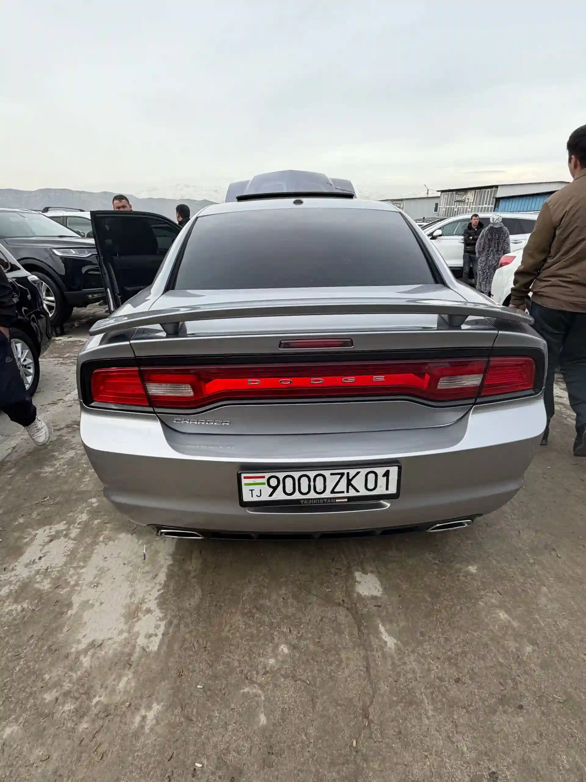 Dodge Charger 2013 — миниатюра 2
