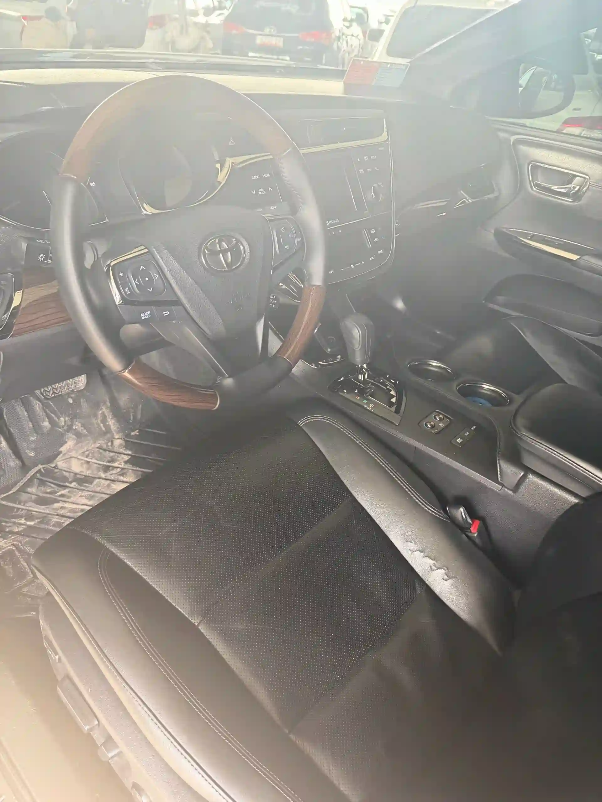 Toyota Avalon 2013 — миниатюра 5