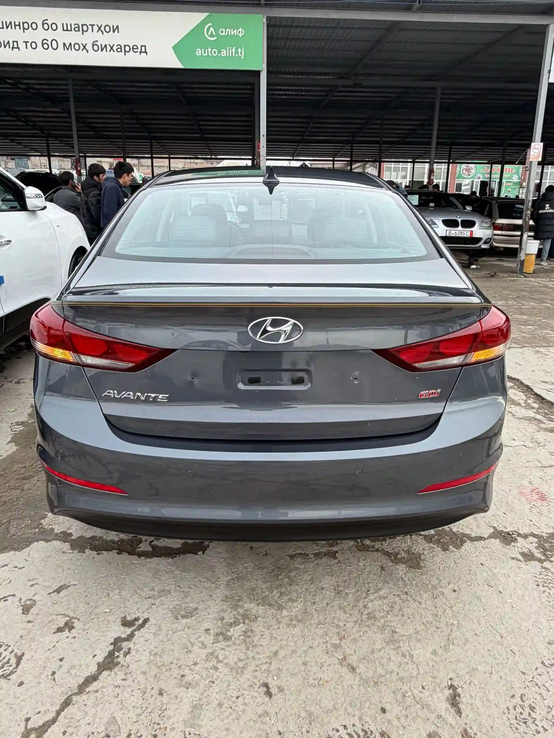 Hyundai Avante 2016