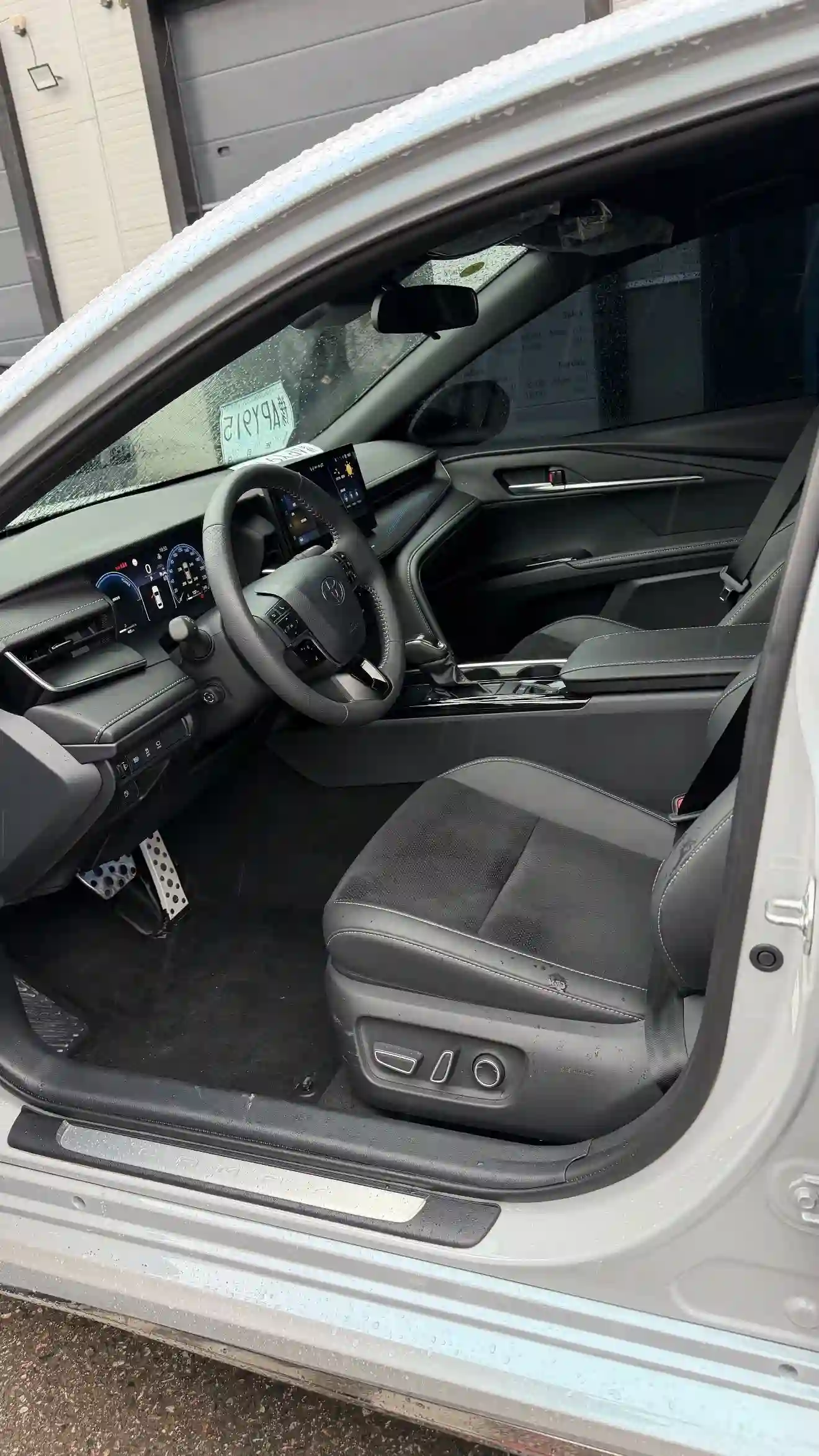 Toyota Camry 2026 — миниатюра 3