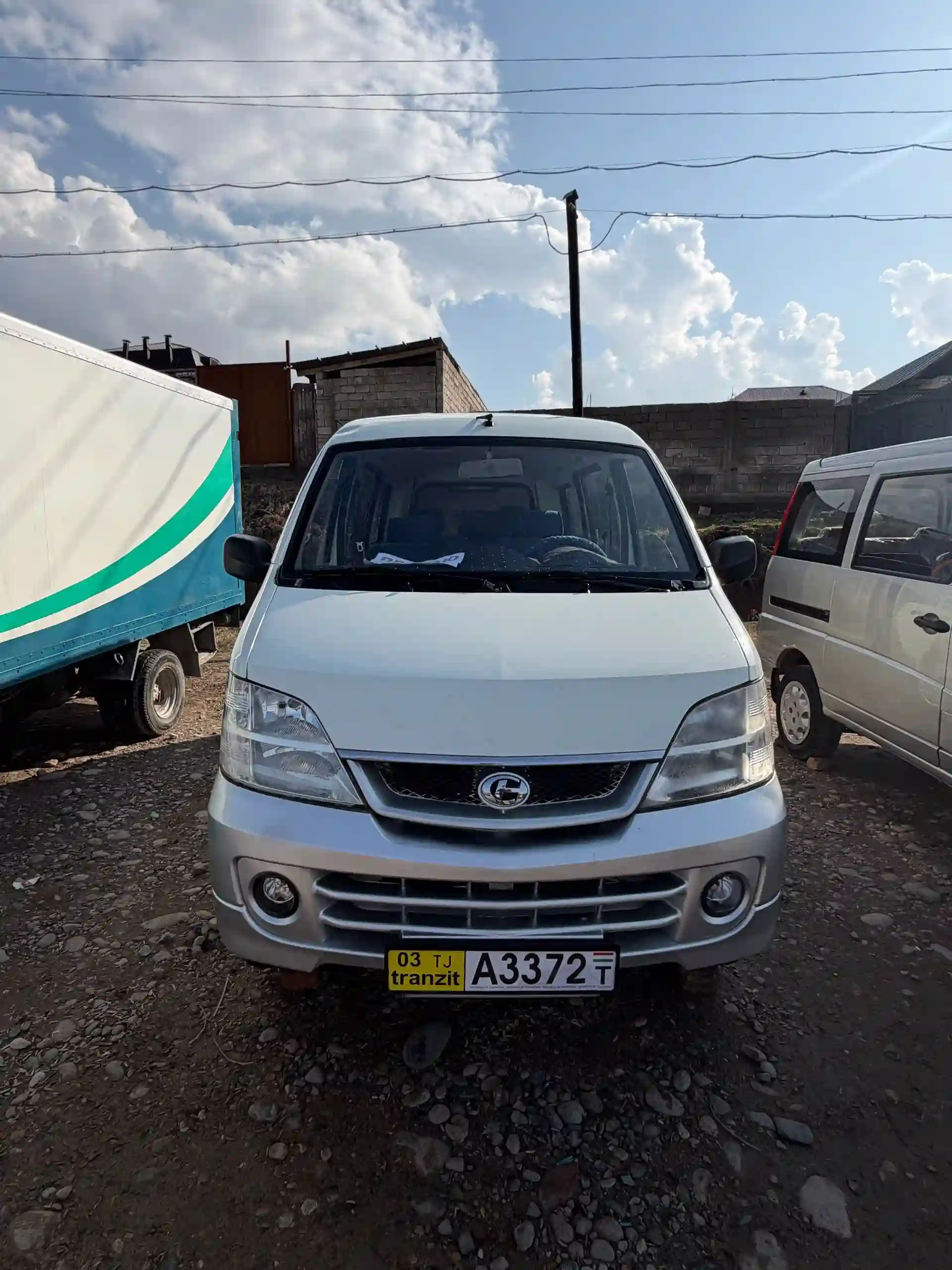 прабегш 200 мошин дар холати хела хуб карор дора