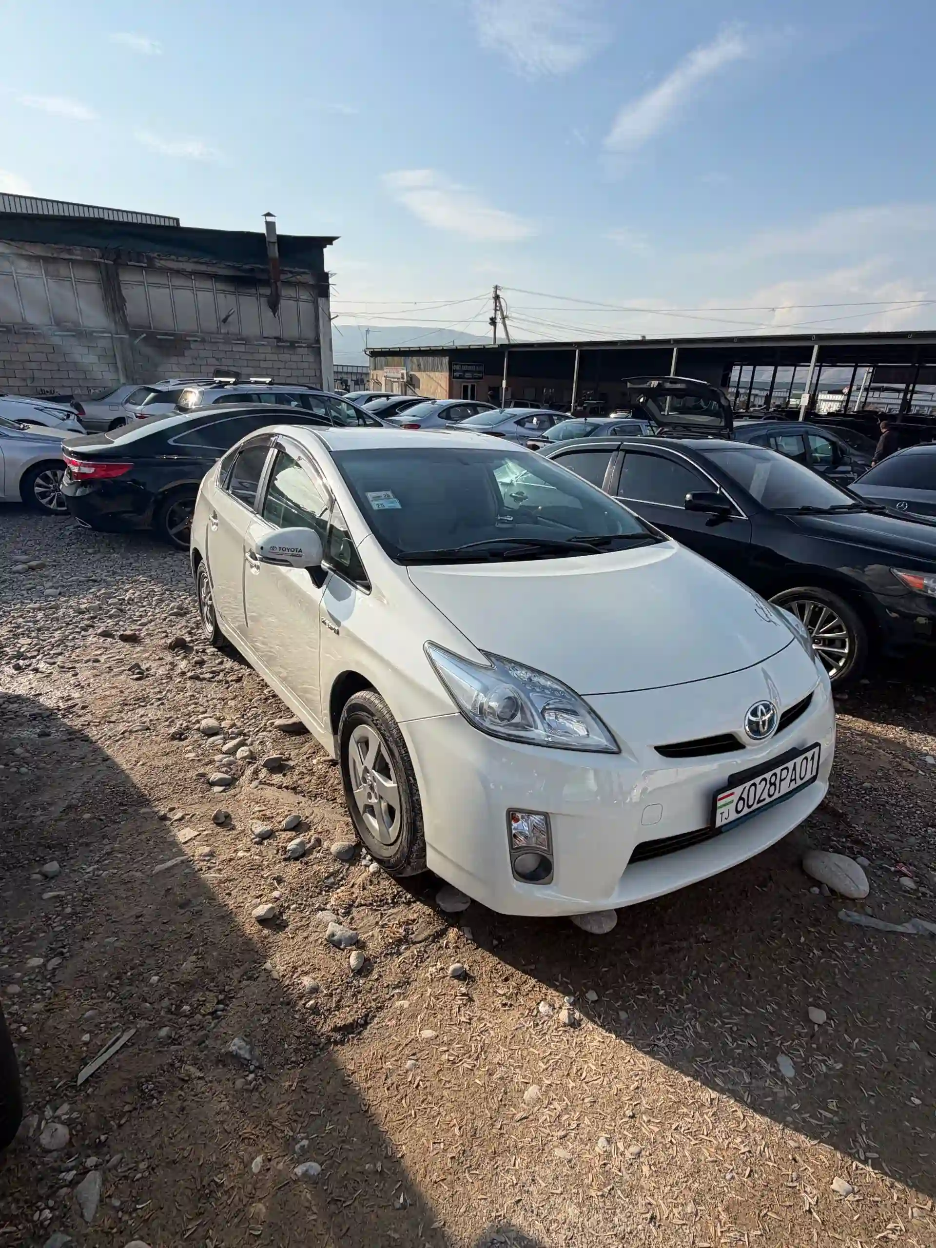Toyota Prius 2010 — миниатюра 2