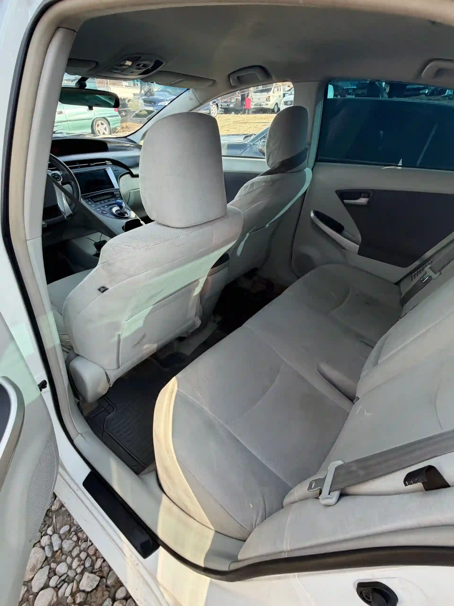 Toyota Prius 2010 — миниатюра 3