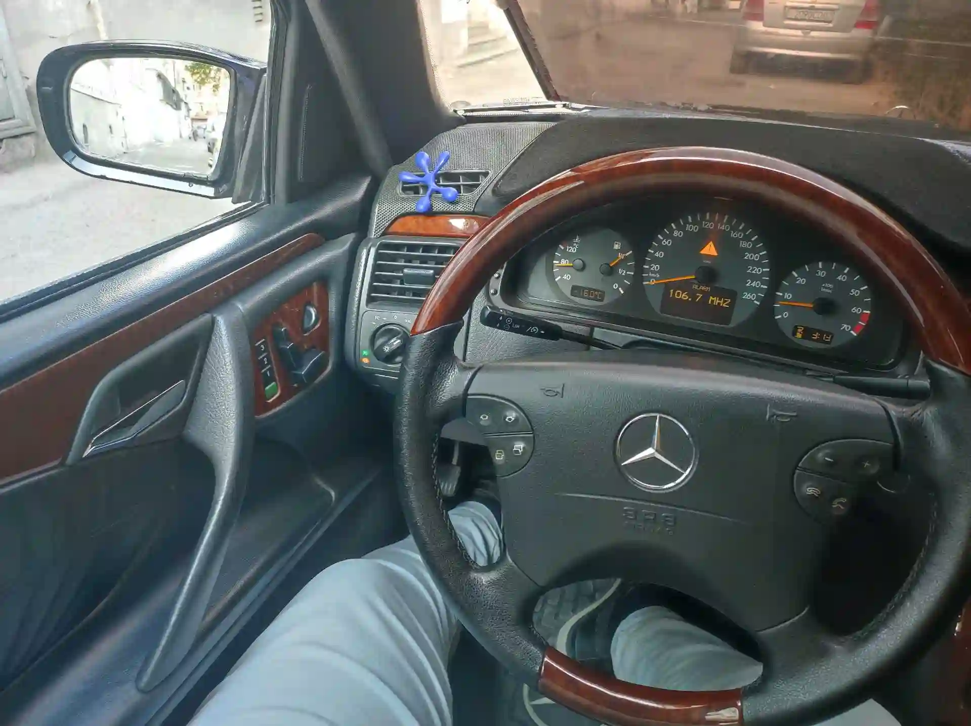 Mercedes-benz E class 2000 — миниатюра 8