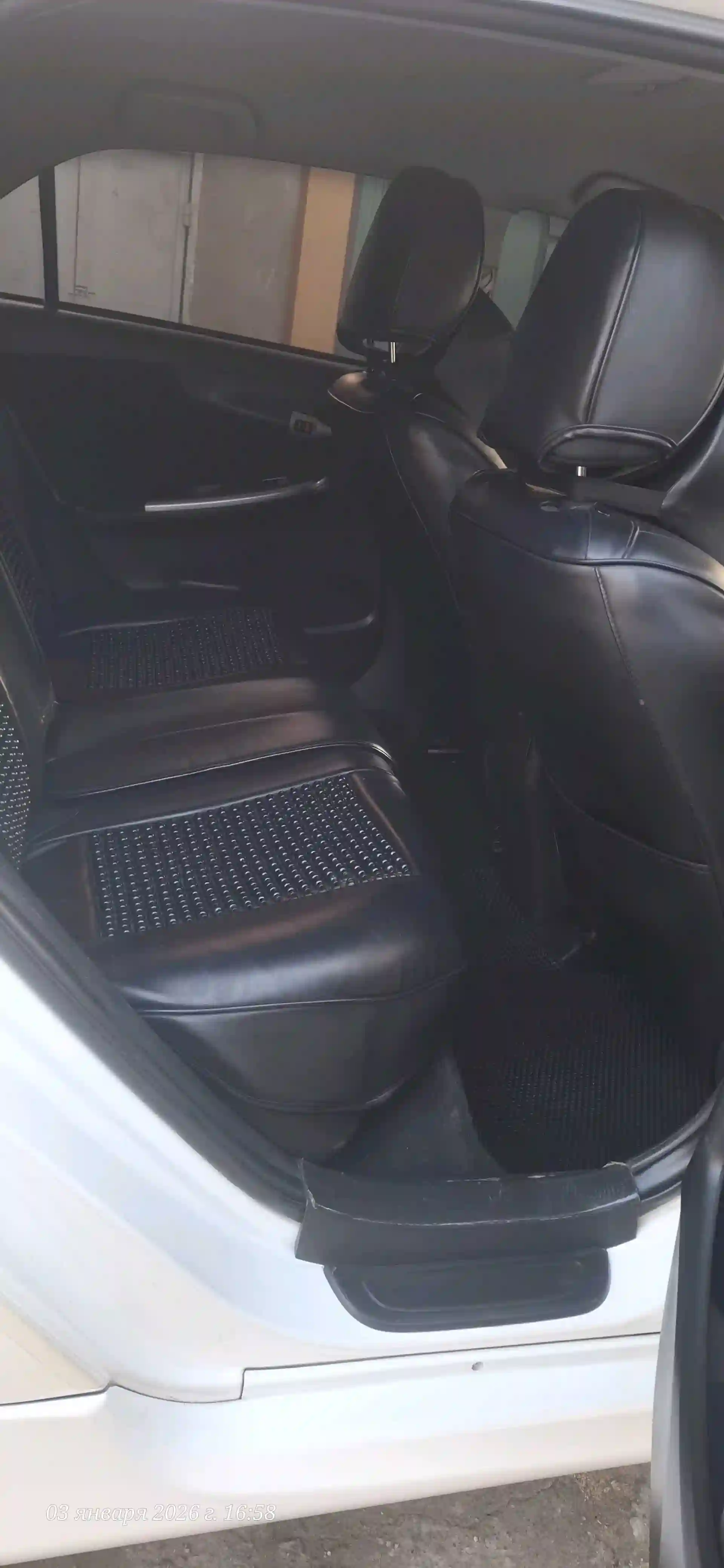 Toyota Corolla 2013 — миниатюра 6
