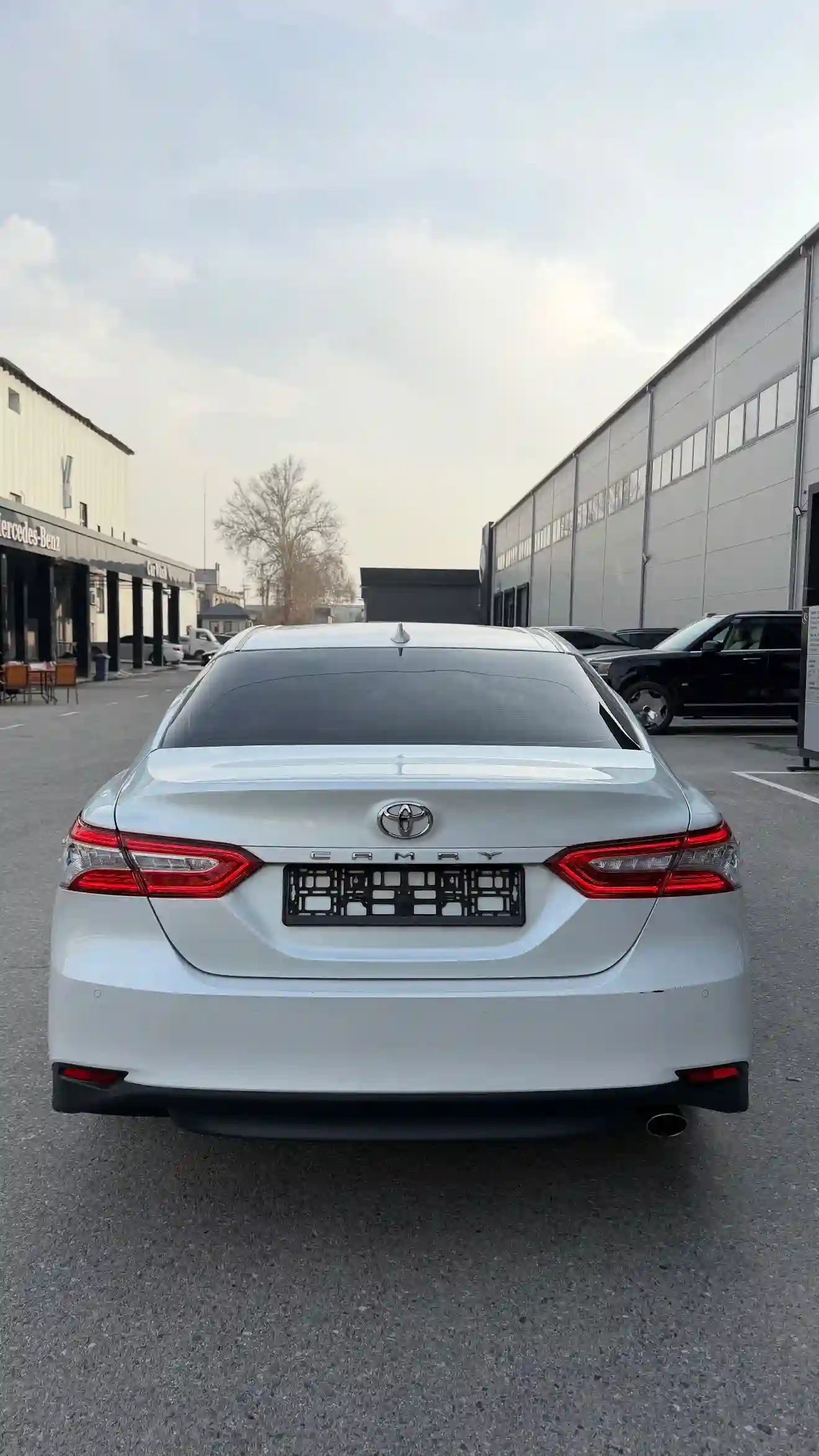 Toyota Camry 2019