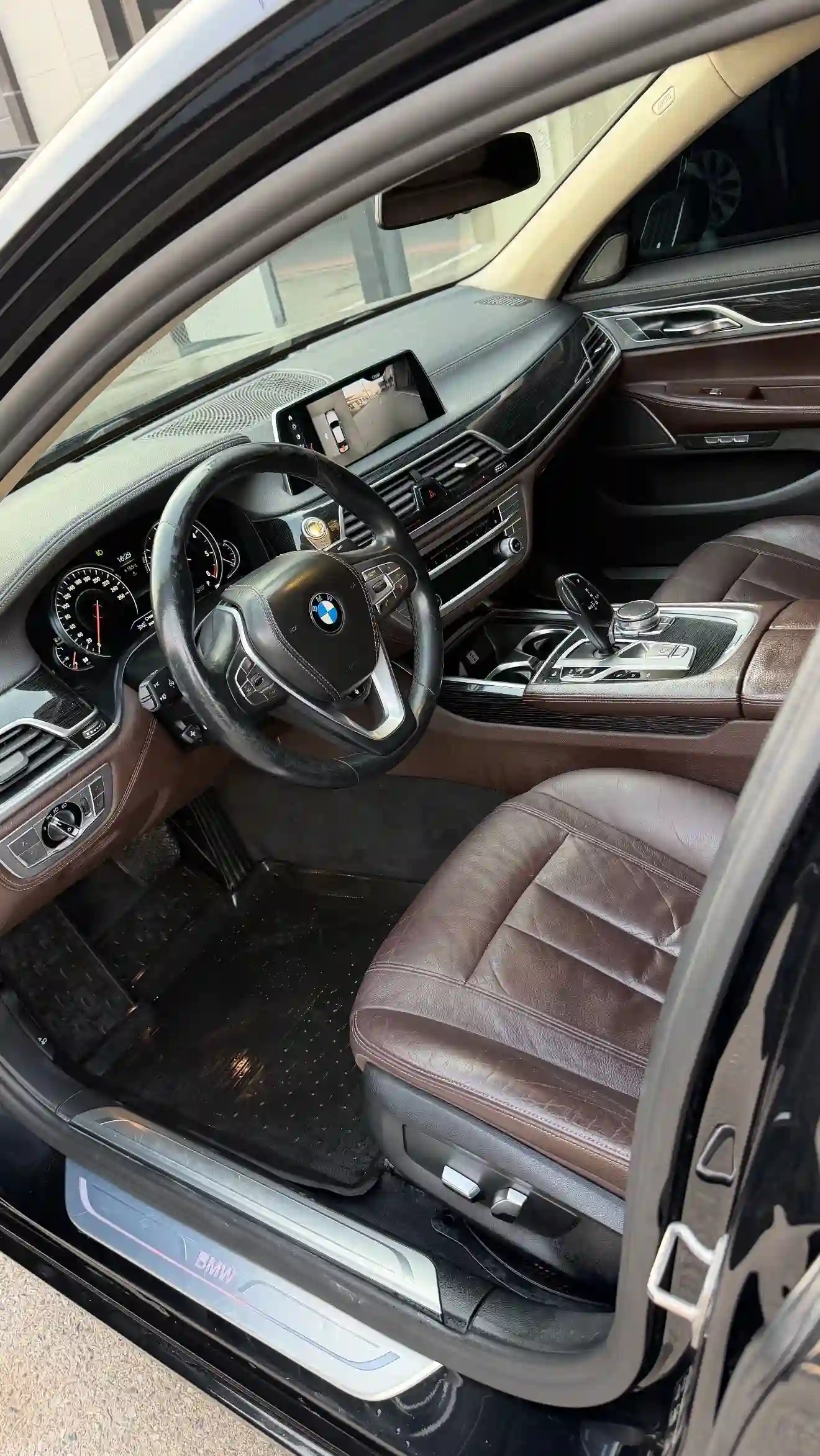 BMW 7 series 2018 — миниатюра 3