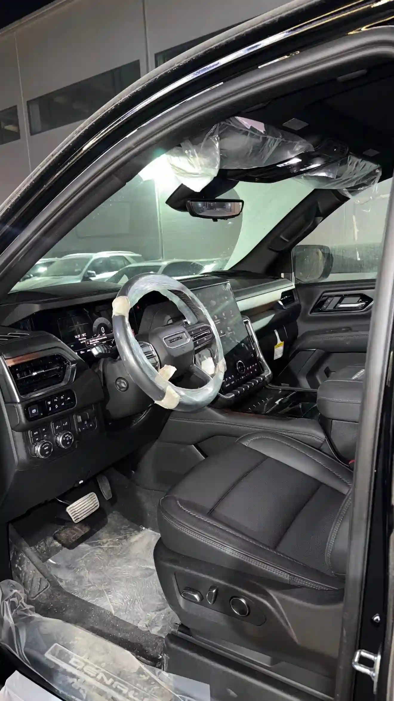 GMC Yukon 2025