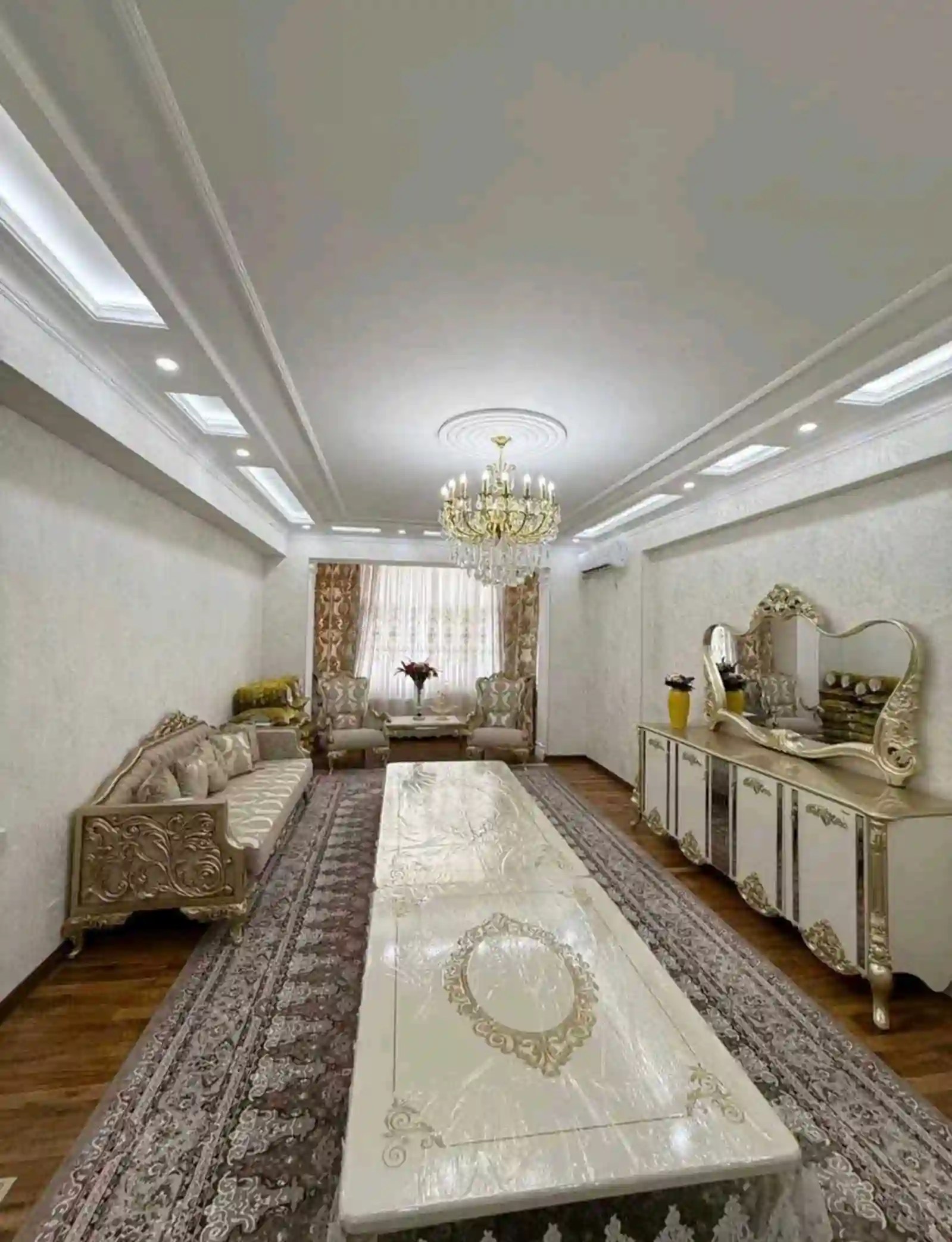 3-к квартира, 13 этаж, 127 м², Шохмансур