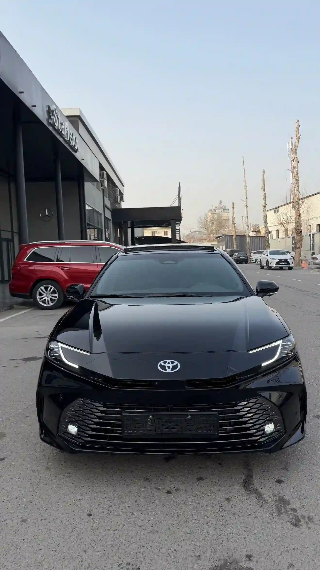 Toyota Camry 2025
