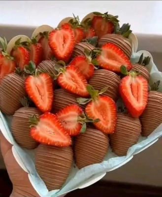 Клубника в шоколаде 