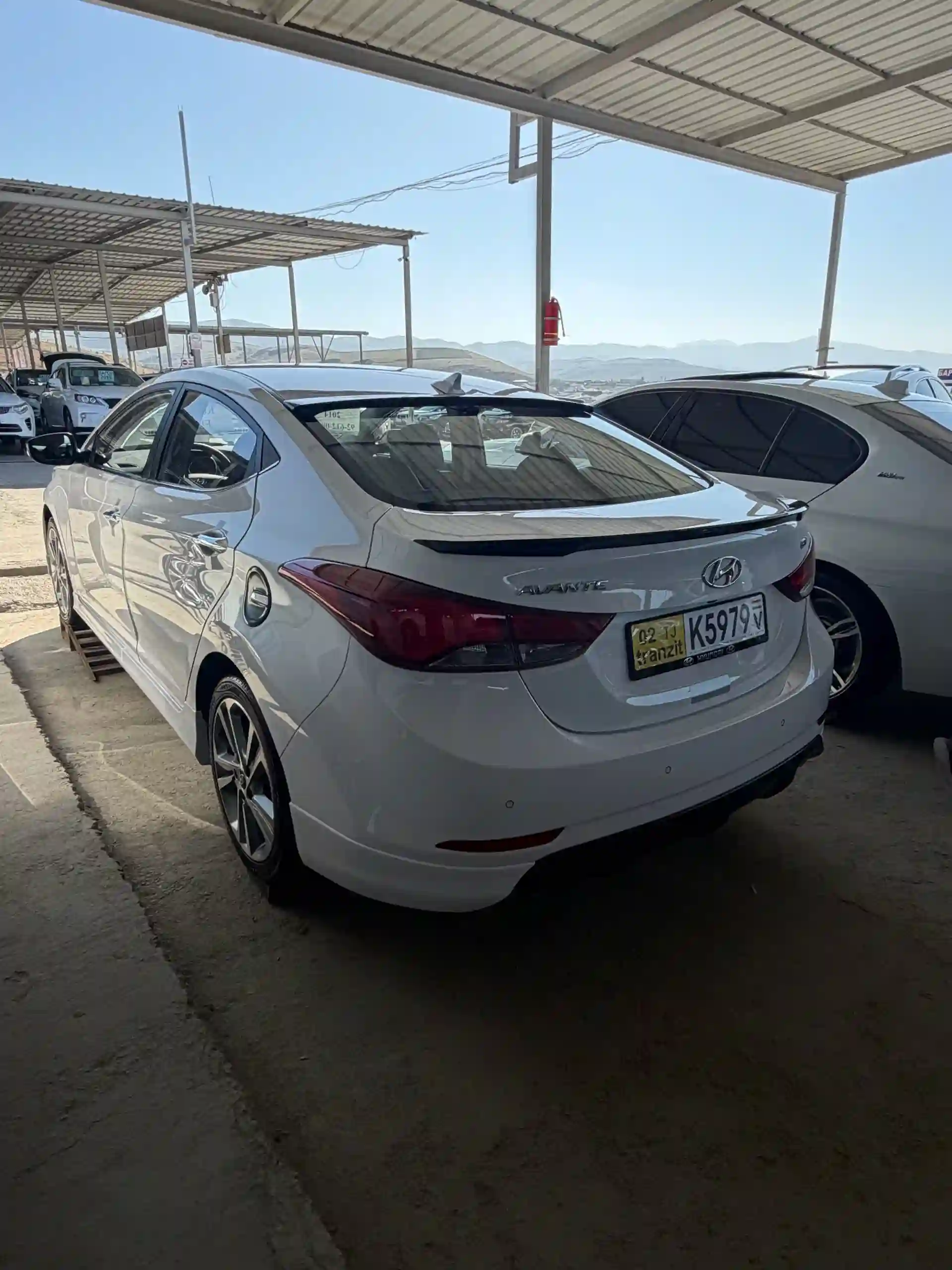 Hyundai Avante 2014