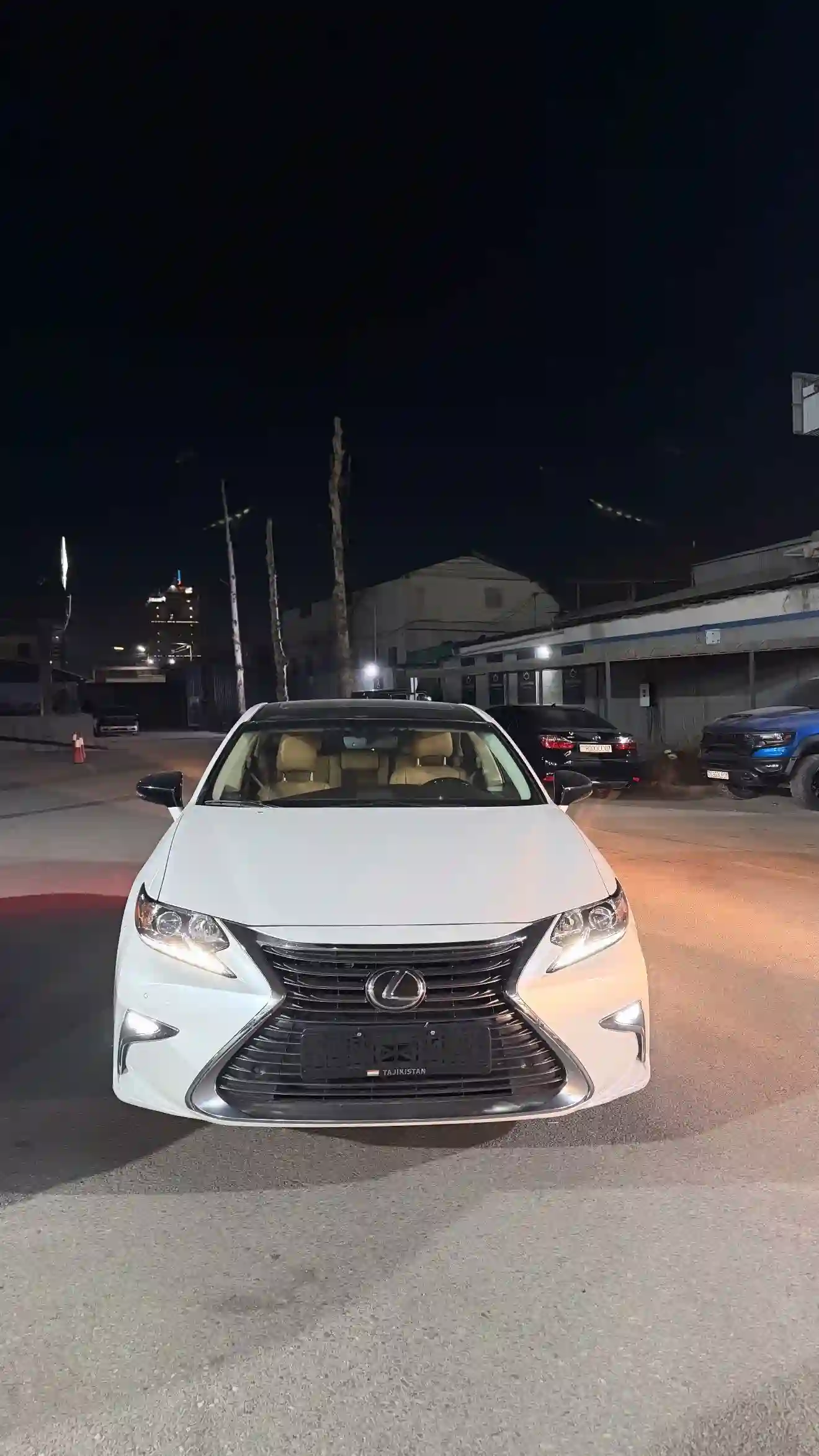 Lexus Es series 2016