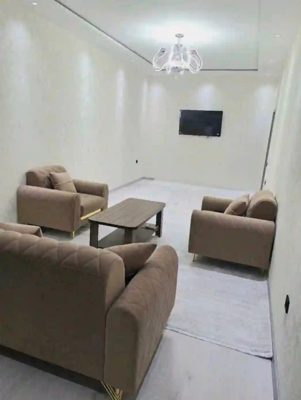 3-к квартира, 10 этаж, 76 м², Шохмансур