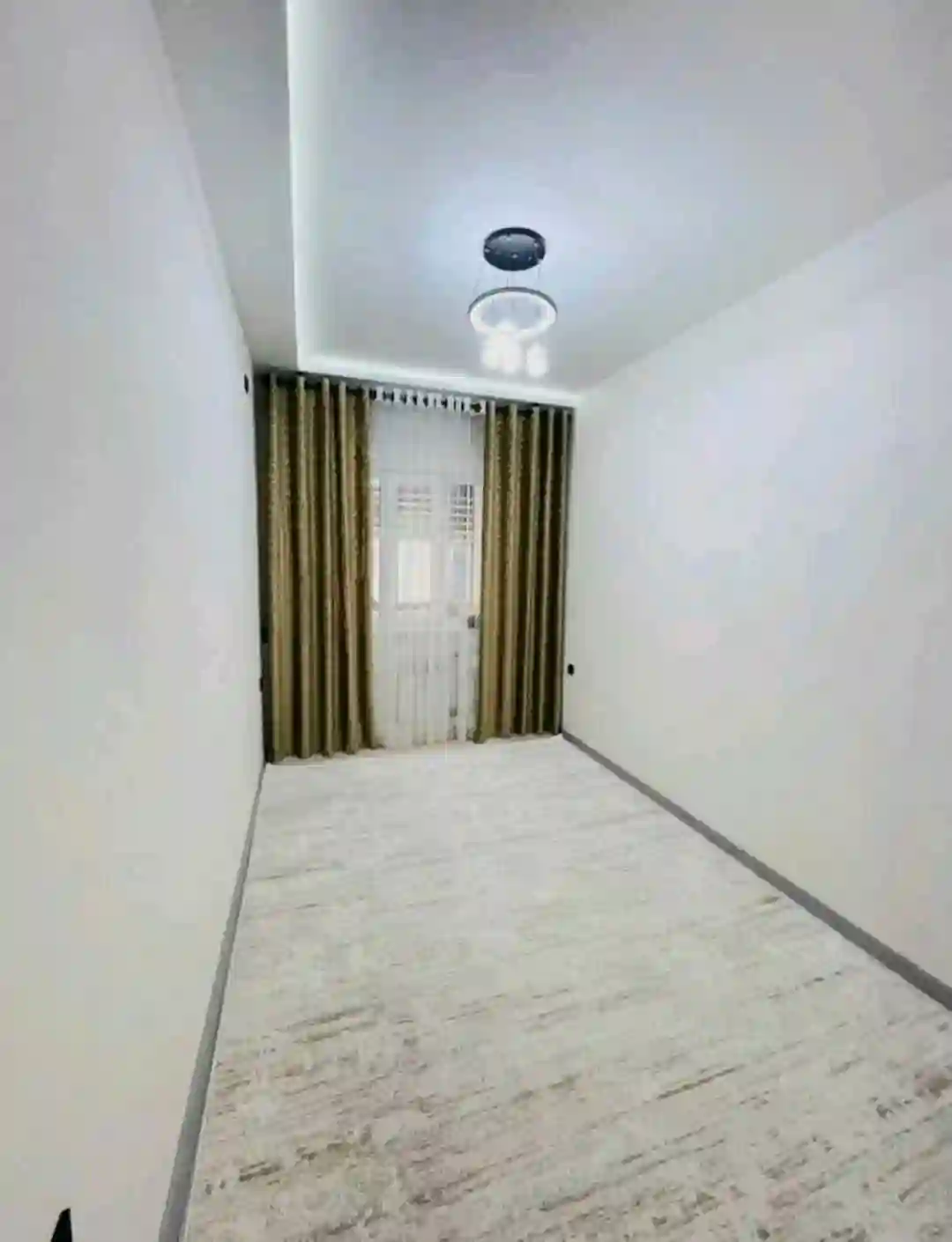 3-к квартира, 10 этаж, 76 м², Шохмансур