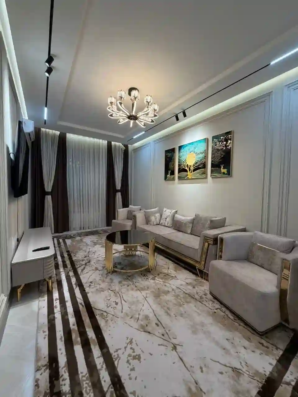 3-к квартира, 11 этаж, 93 м², 112мкр пайкар