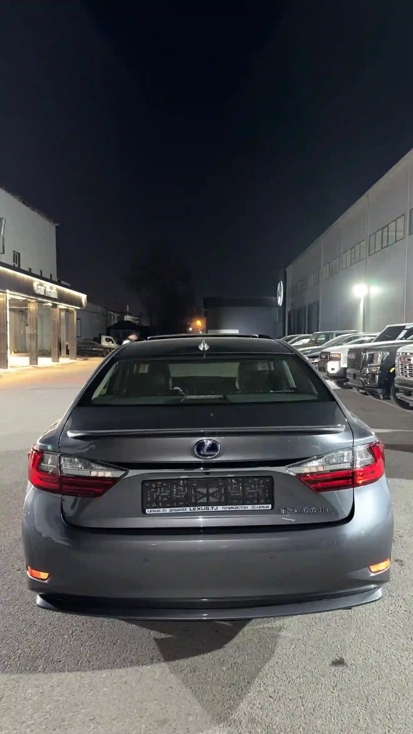 Lexus Es series 2016