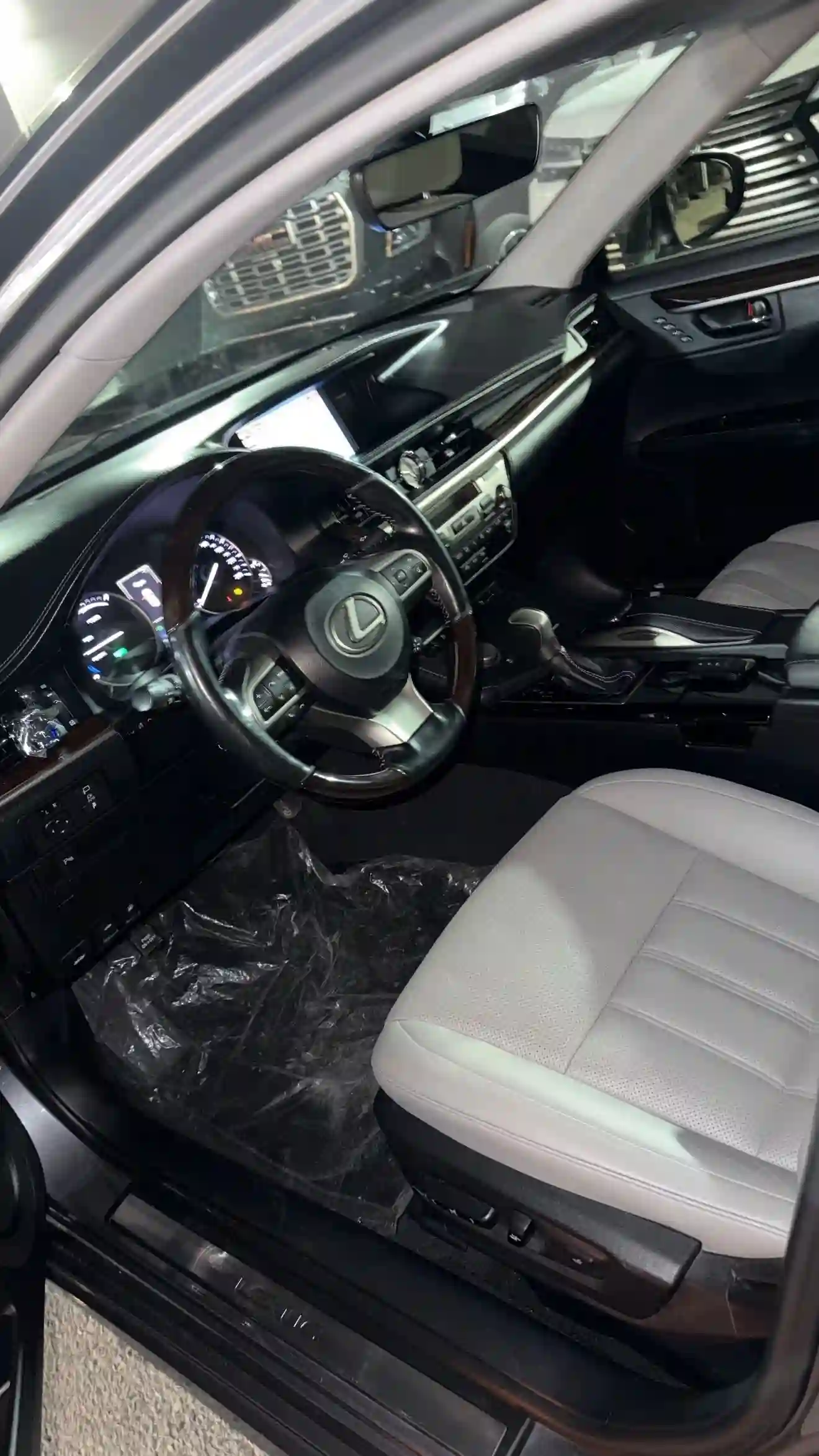 Lexus Es series 2016