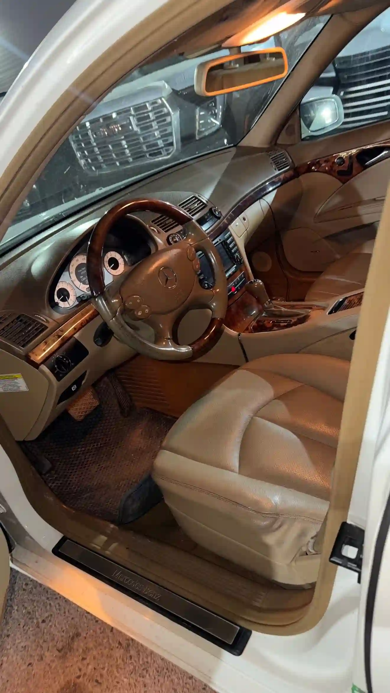 Mercedes-benz E class 2008 — миниатюра 3
