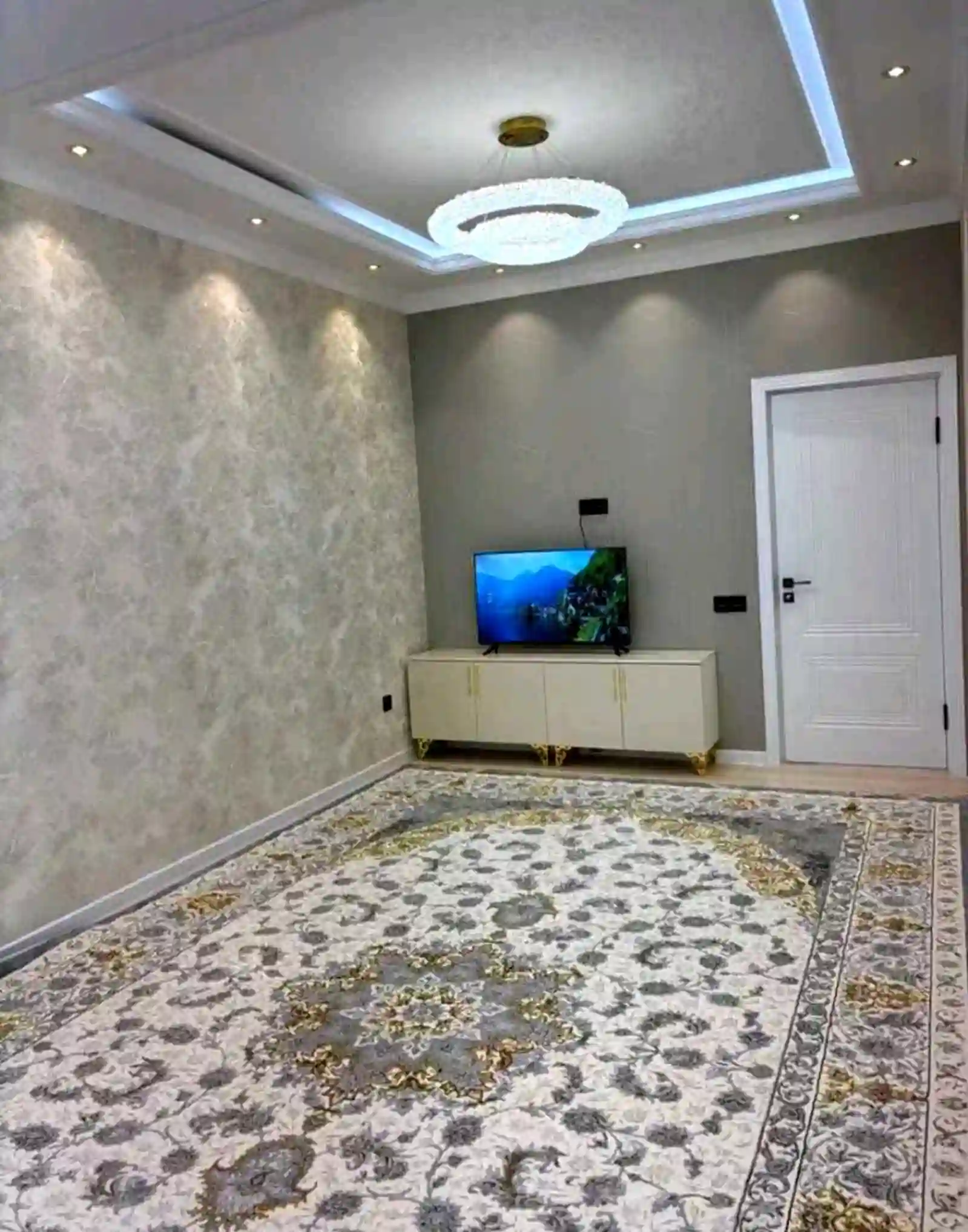 2-к квартира, 6 этаж, 96 м², Исмоил Сомони