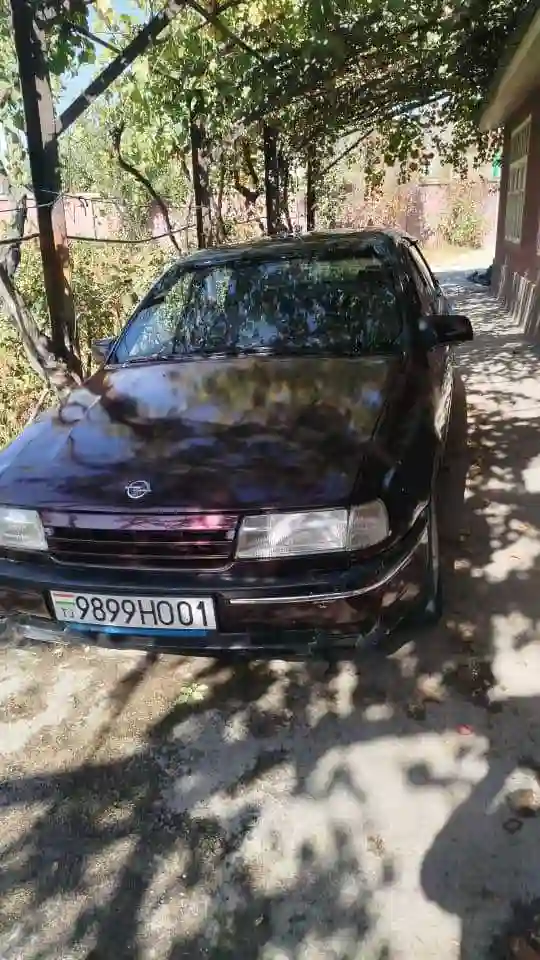 Opel Vectra a 1990