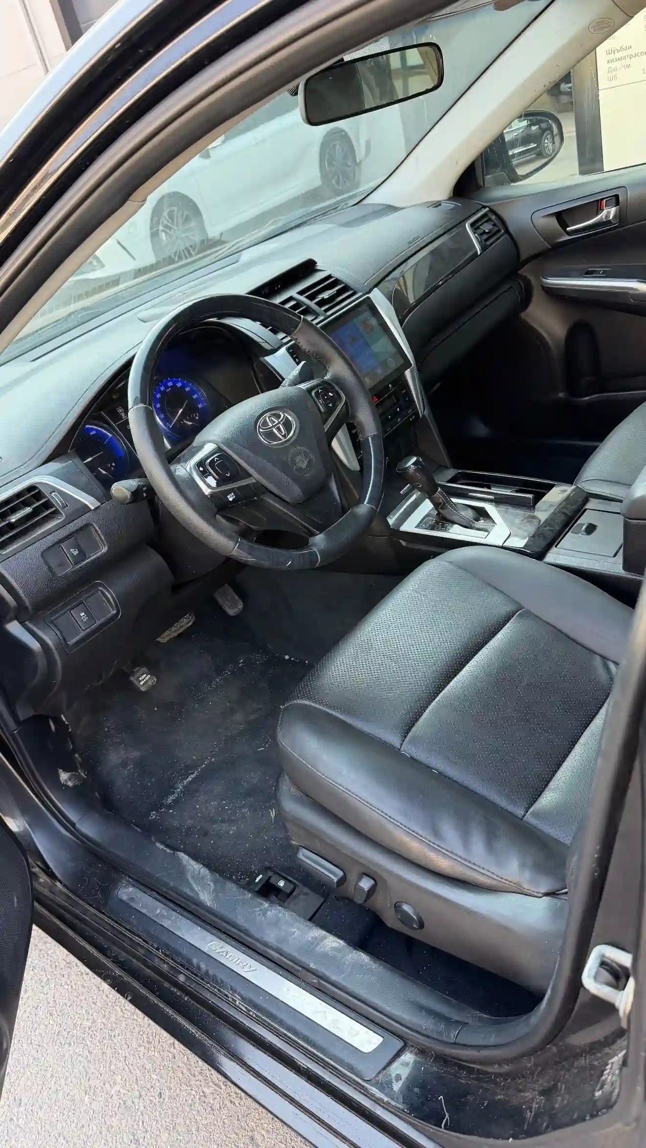 Toyota Camry 2015