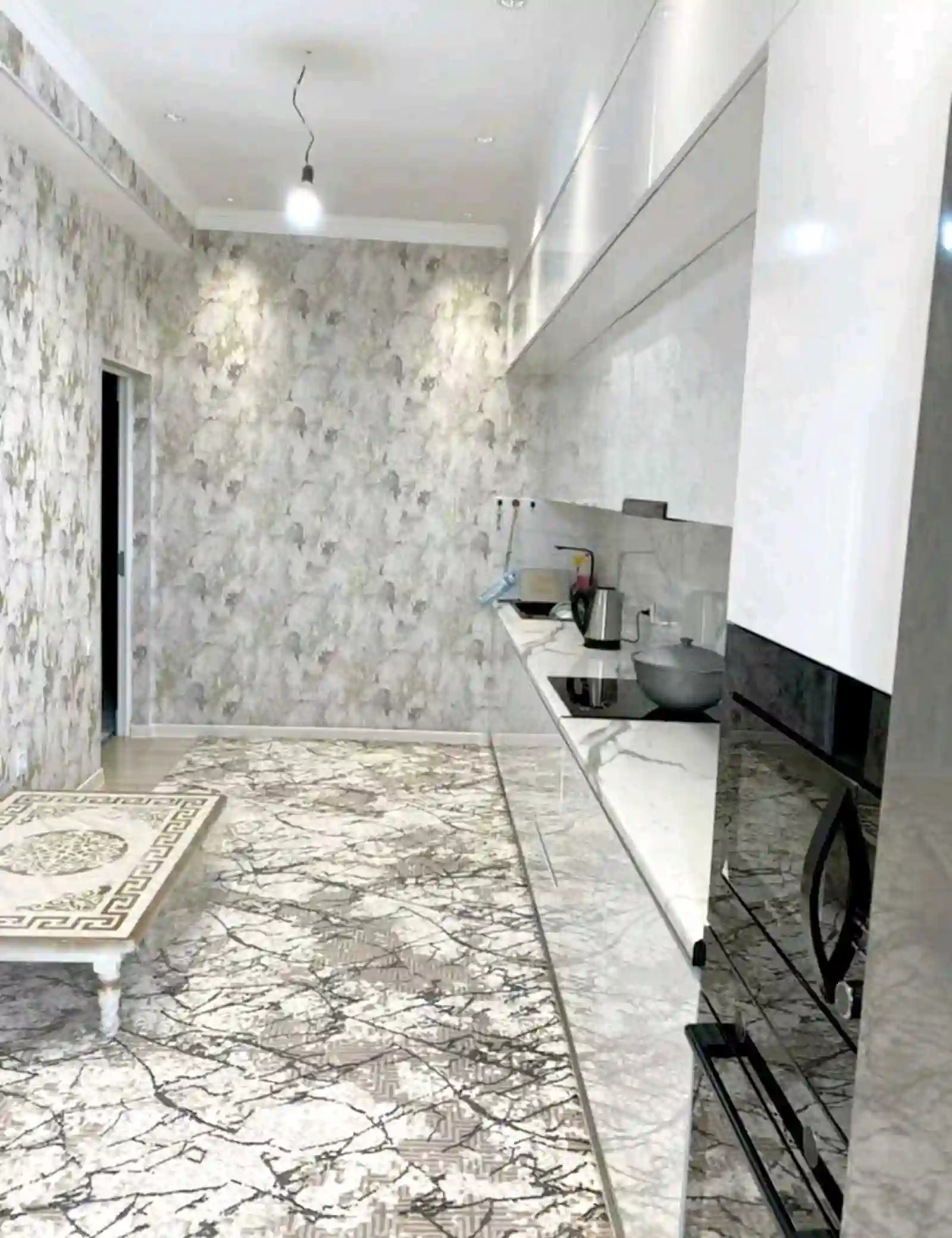 3-к квартира, 12 этаж, 103 м², Шохмансур