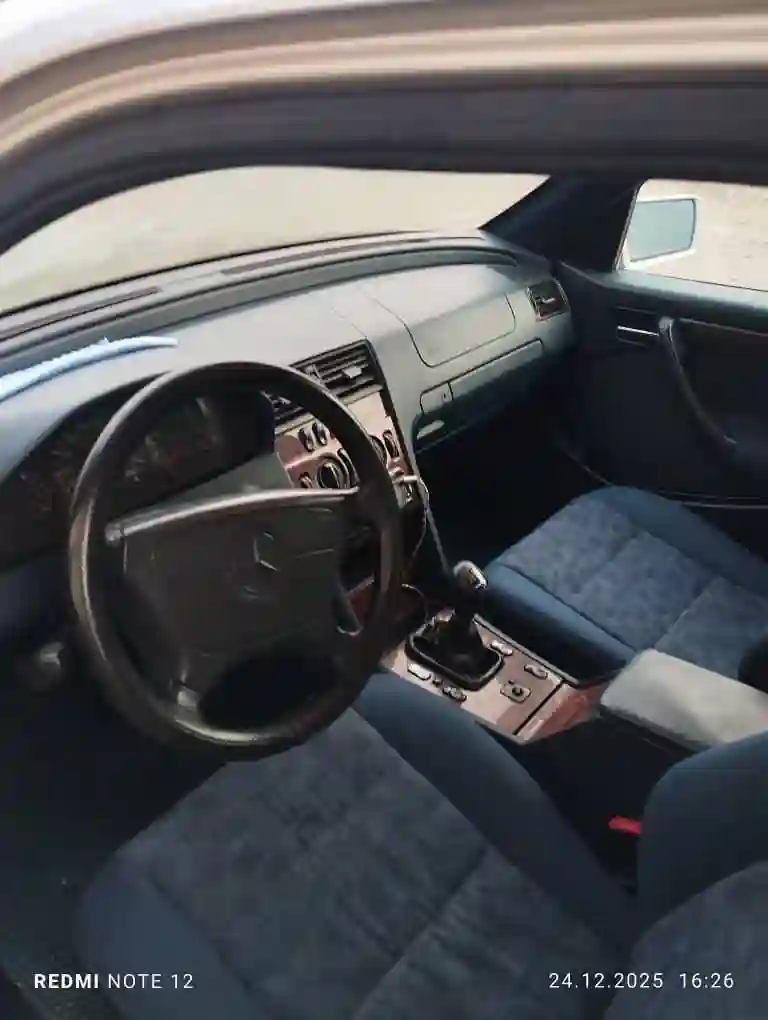 Mercedes-benz C class 1995