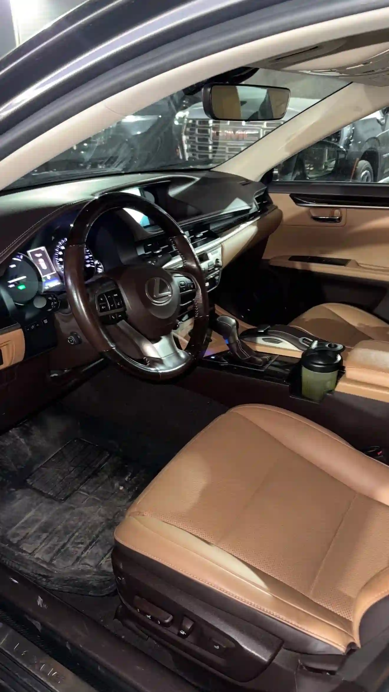 Lexus Es series 2017 — миниатюра 3