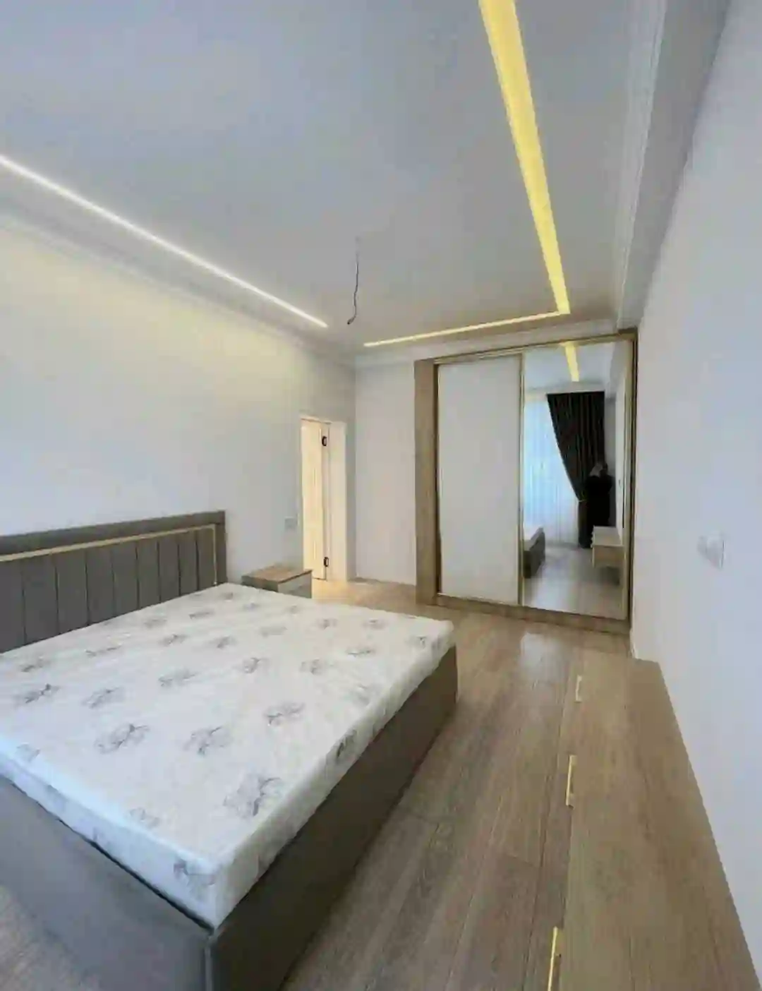 3-к квартира, 8 этаж, 92 м², Сино