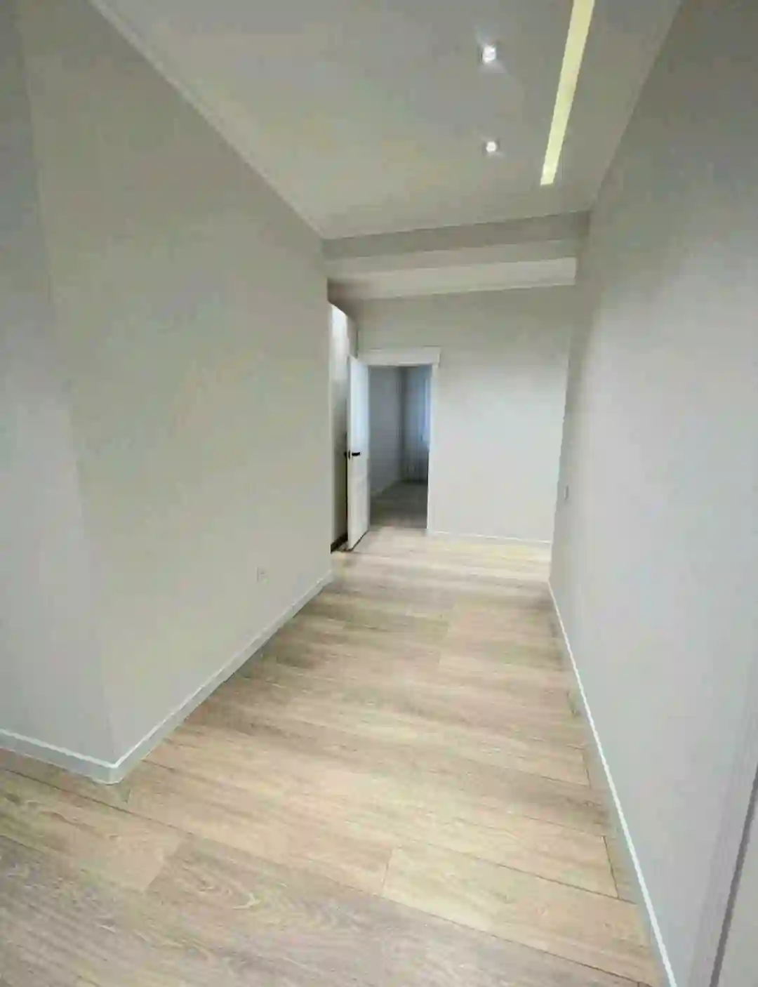 3-к квартира, 8 этаж, 92 м², Сино