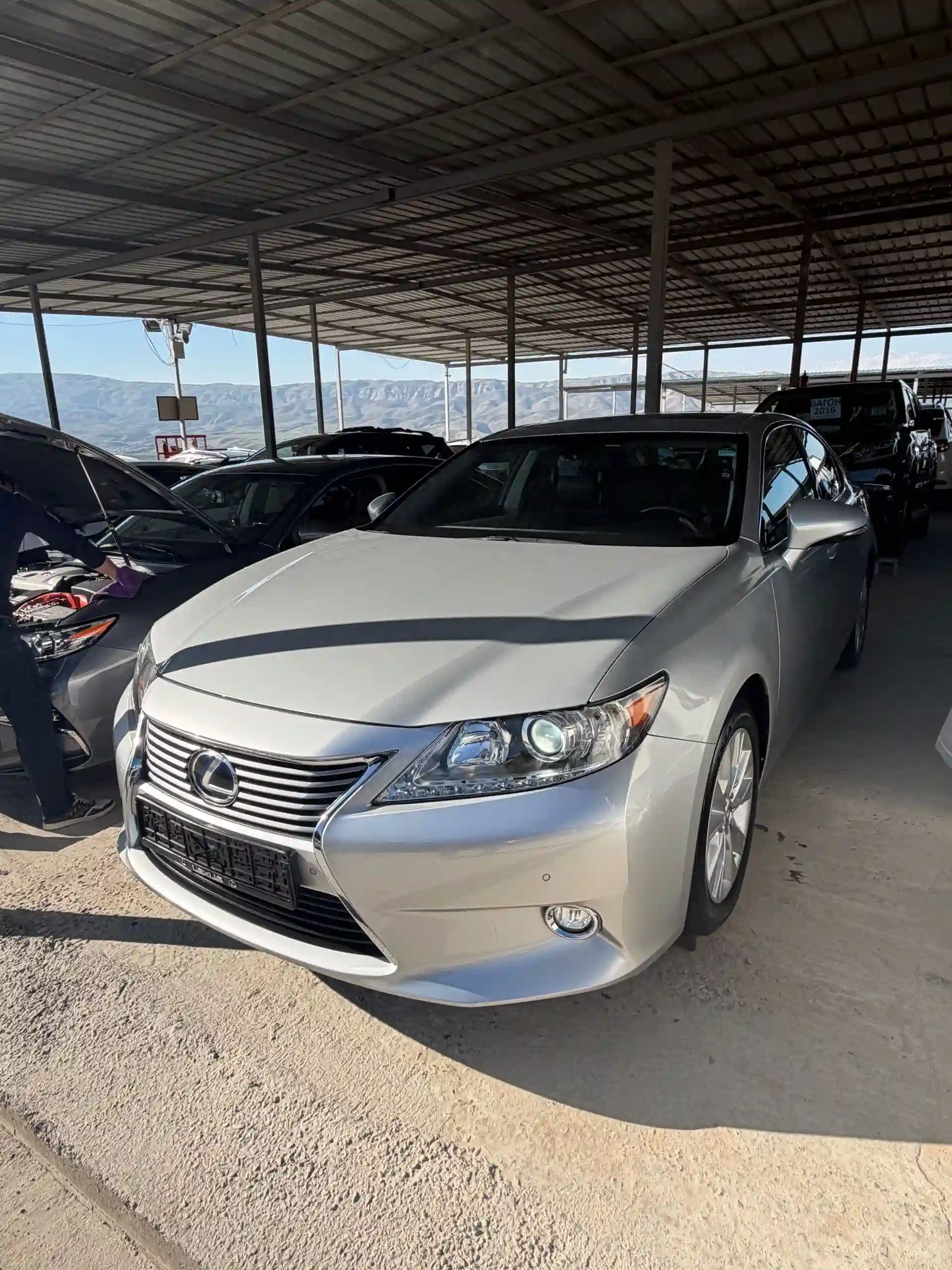 Lexus Es series 2014