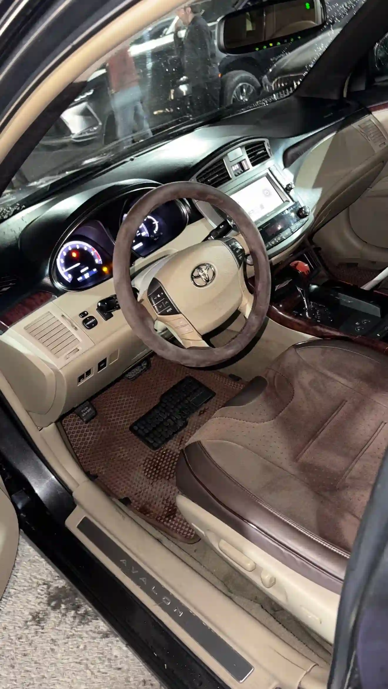 Toyota Avalon 2009 — миниатюра 3