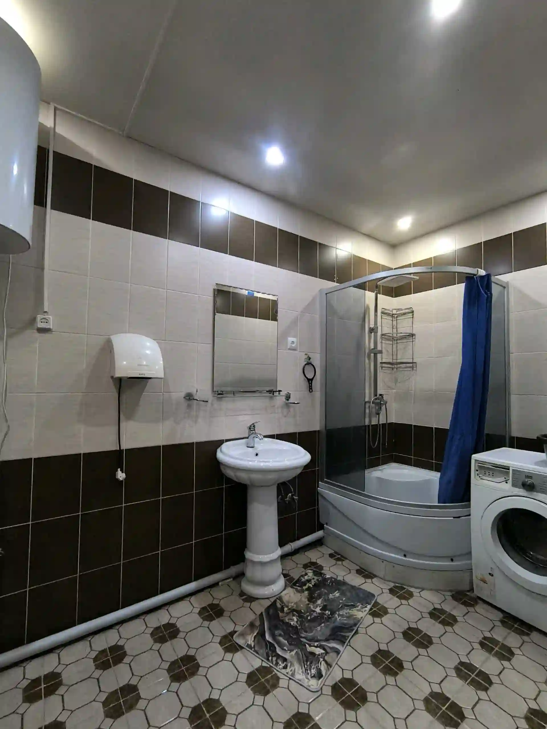 3-к квартира, 13 этаж, 104 м², Шохмансур