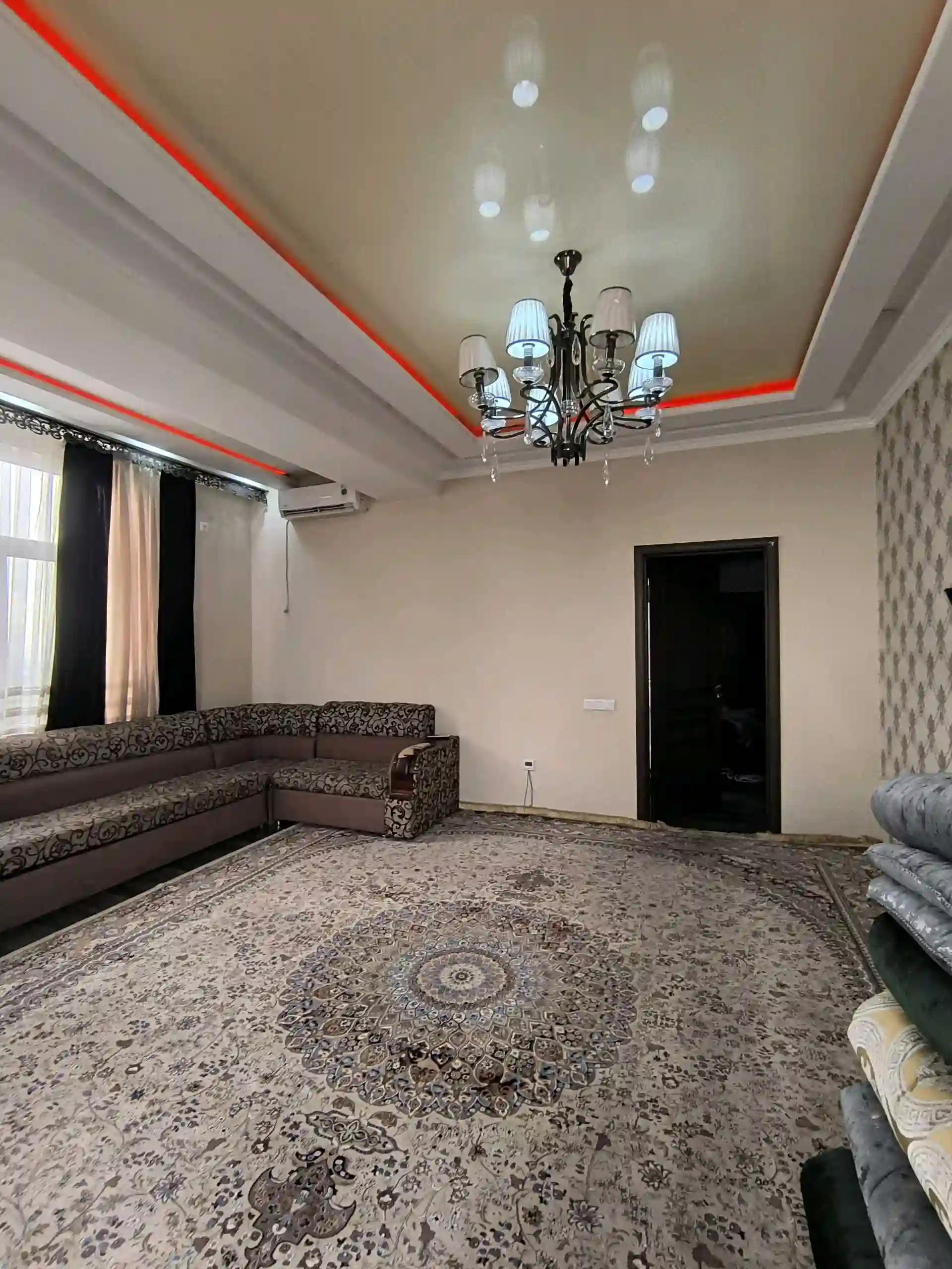3-к квартира, 13 этаж, 104 м², Шохмансур